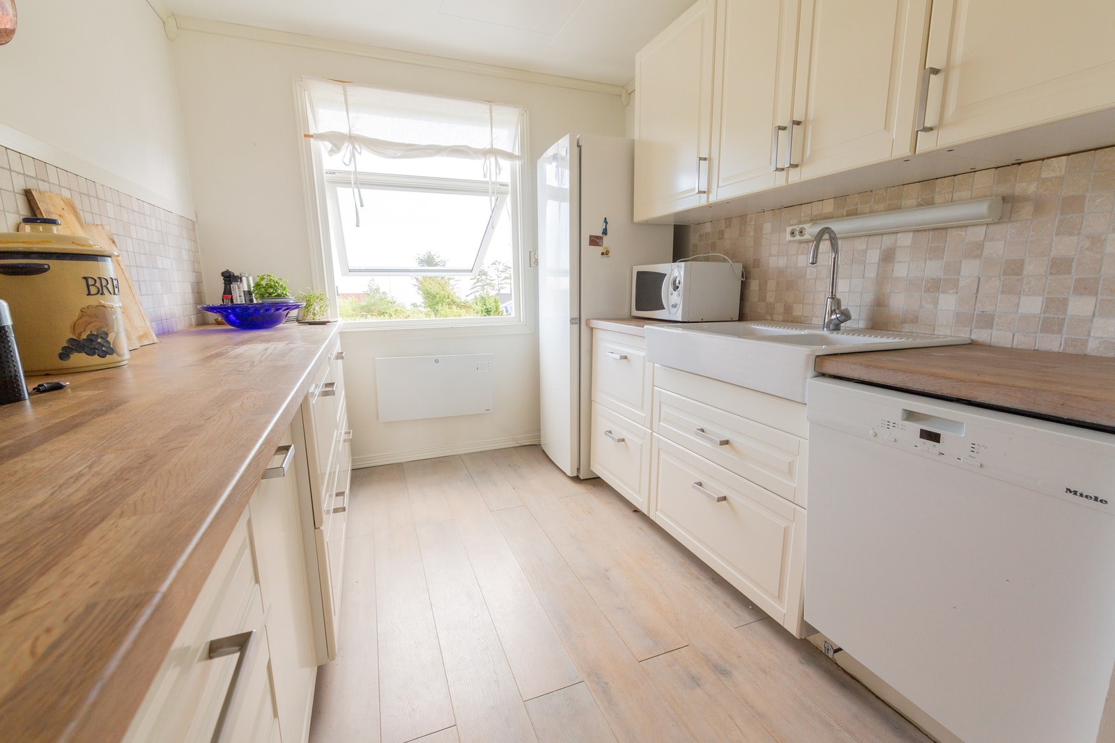 L2: Kjøkken Galleribilde