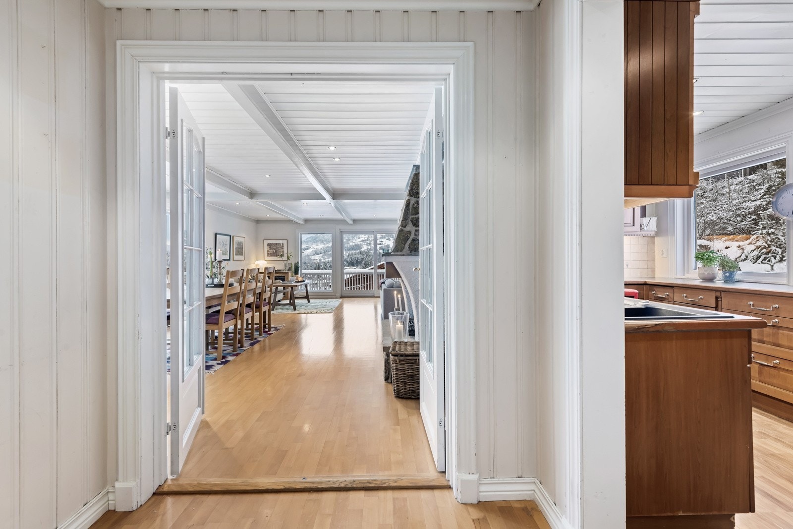 Inngang til stue fra gang Galleribilde