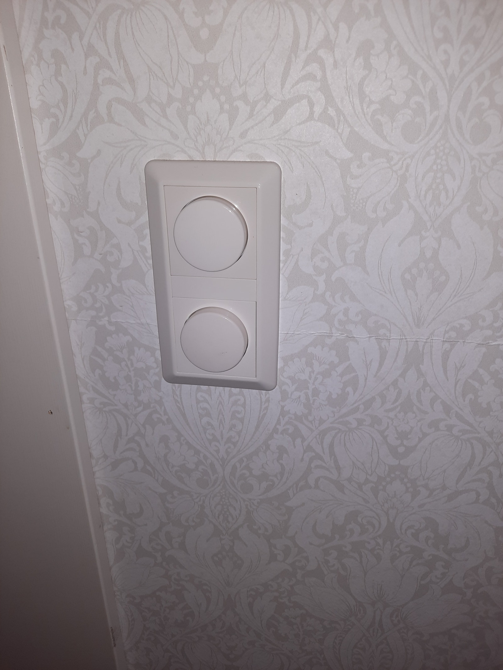 Dimmere på kjøkkenet Galleribilde