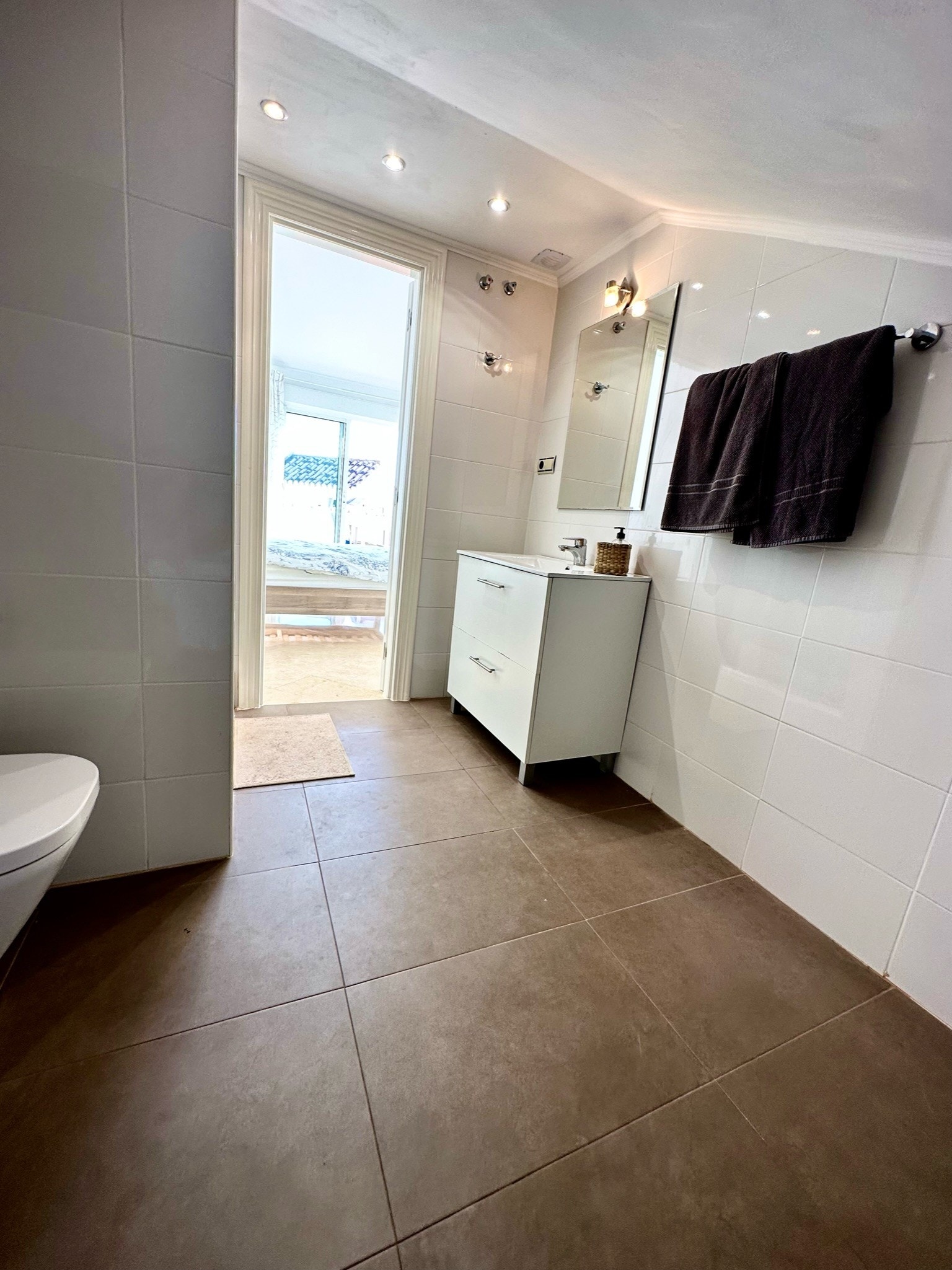 Bad soverom 5 Galleribilde