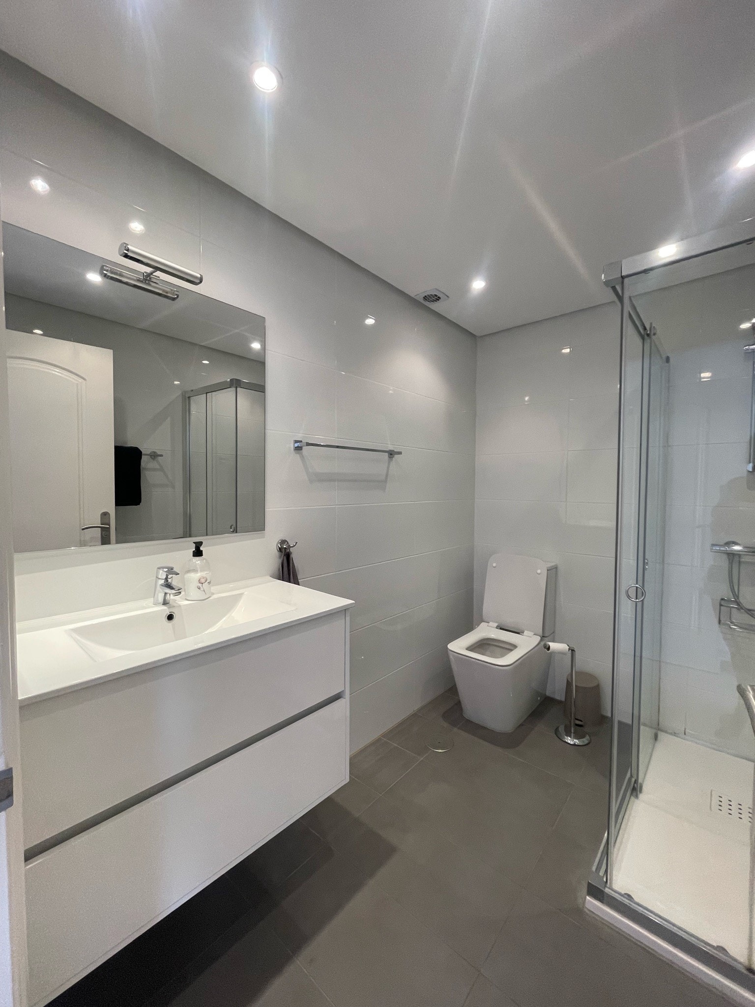 Bad - Soverom 3 - Master Galleribilde