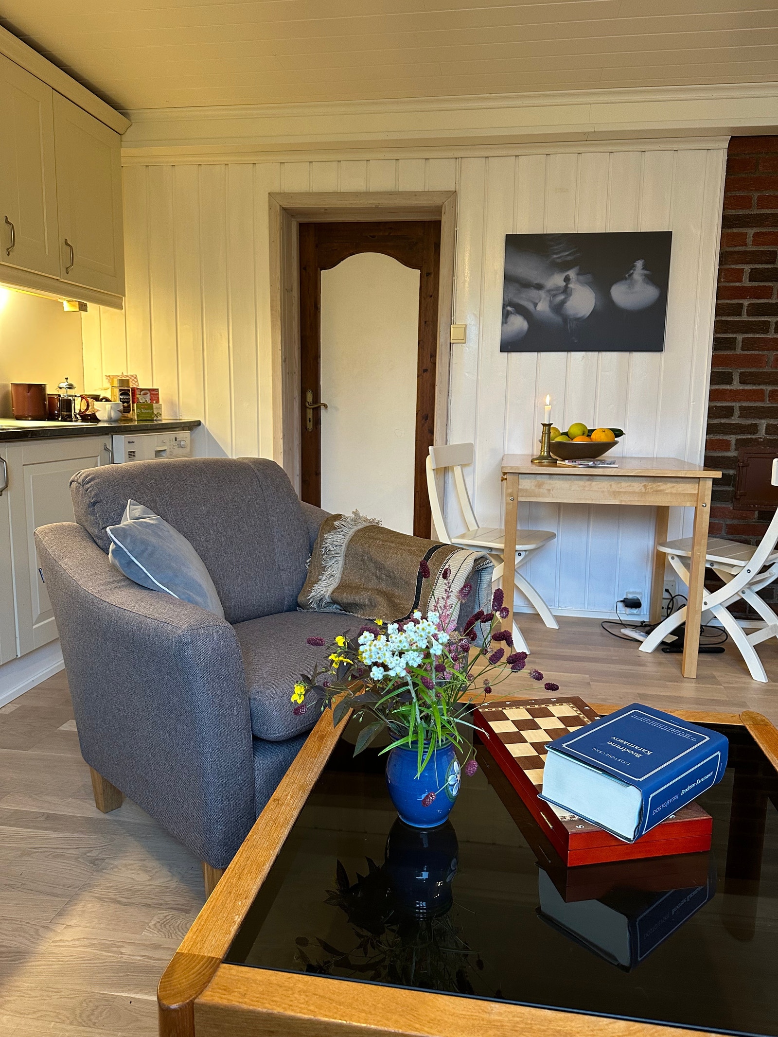 Stue/kjøkken Galleribilde
