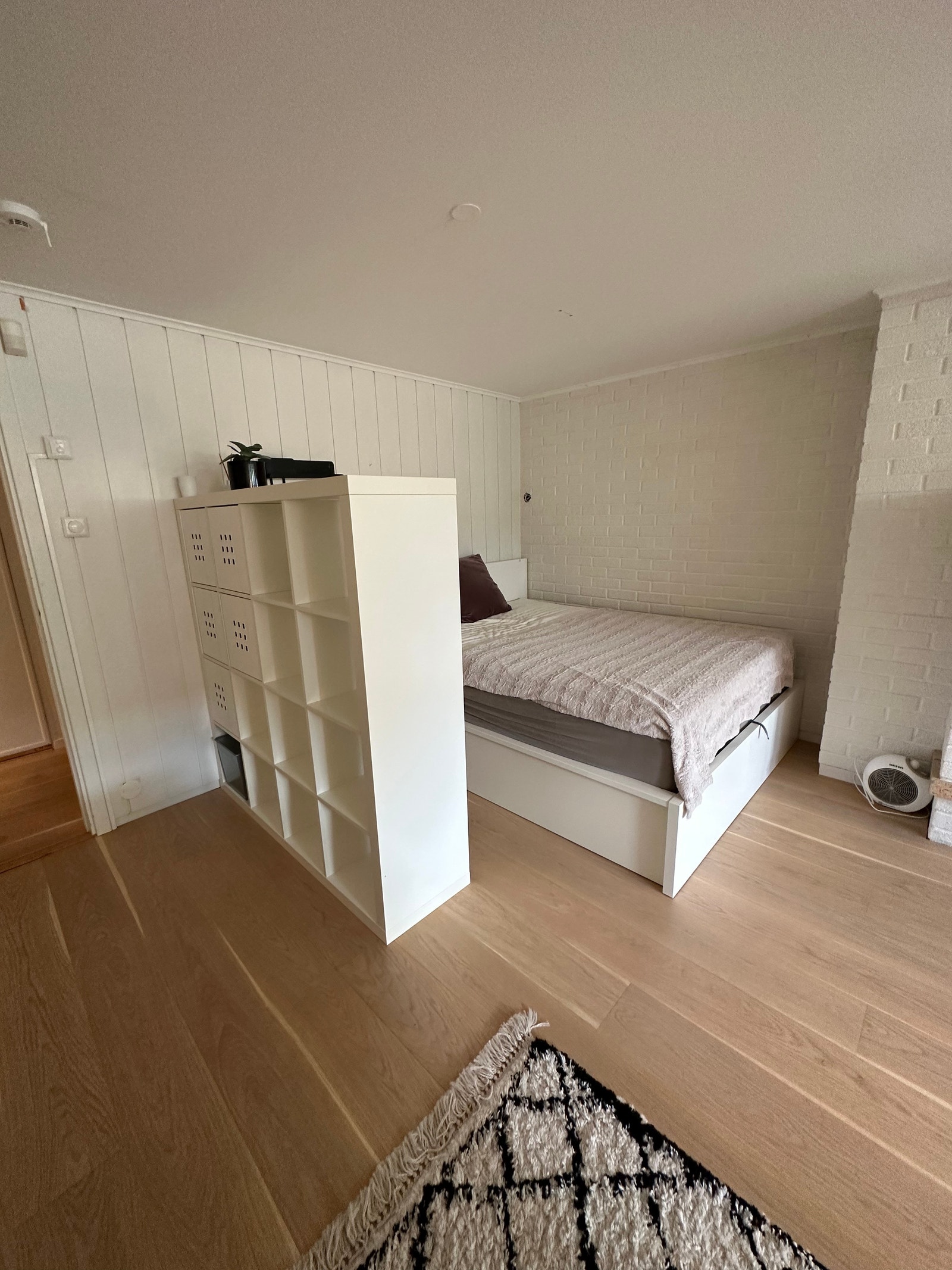 Stor dobbeltseng. Galleribilde