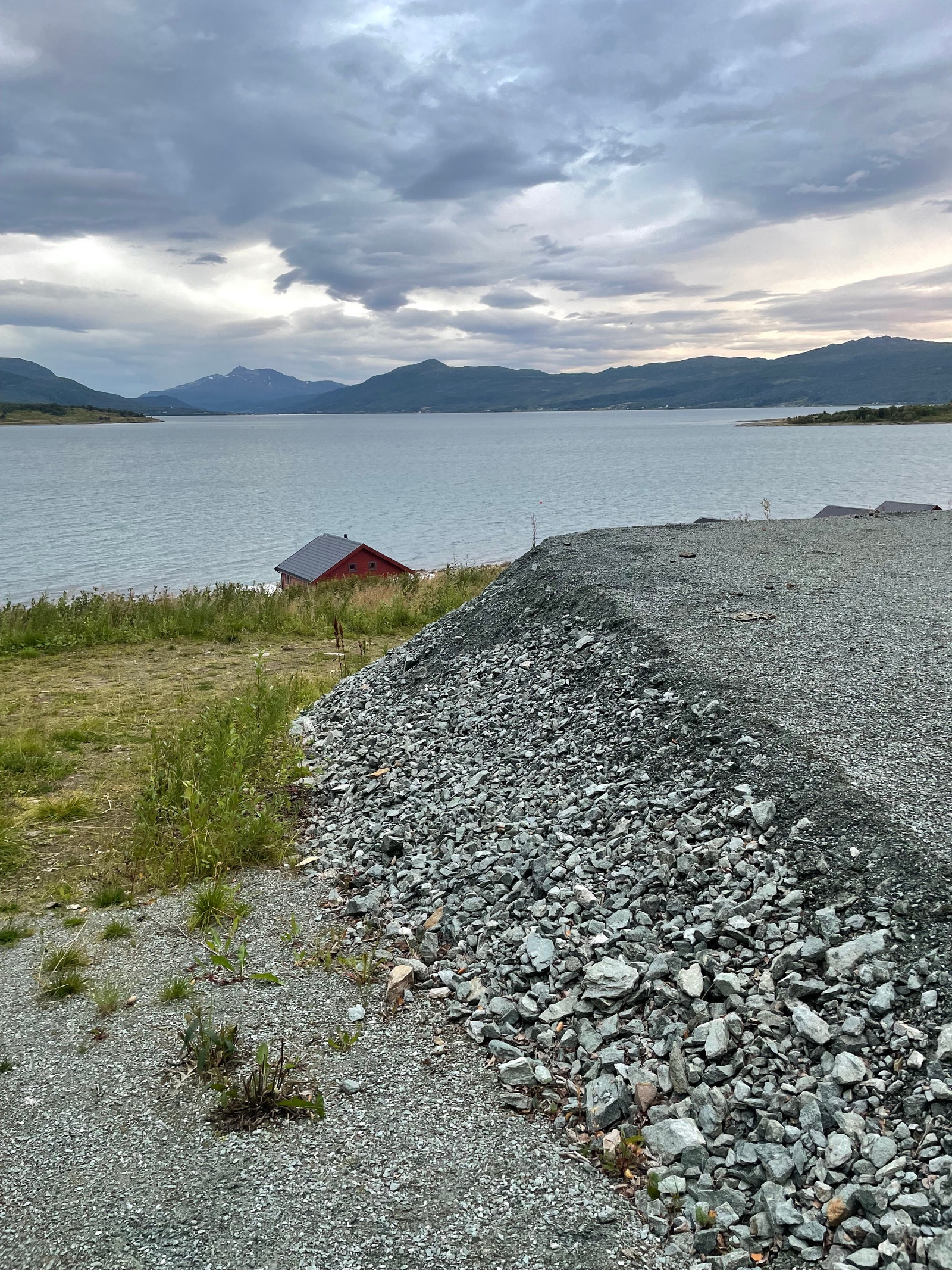 Mot Rossfjord Galleribilde