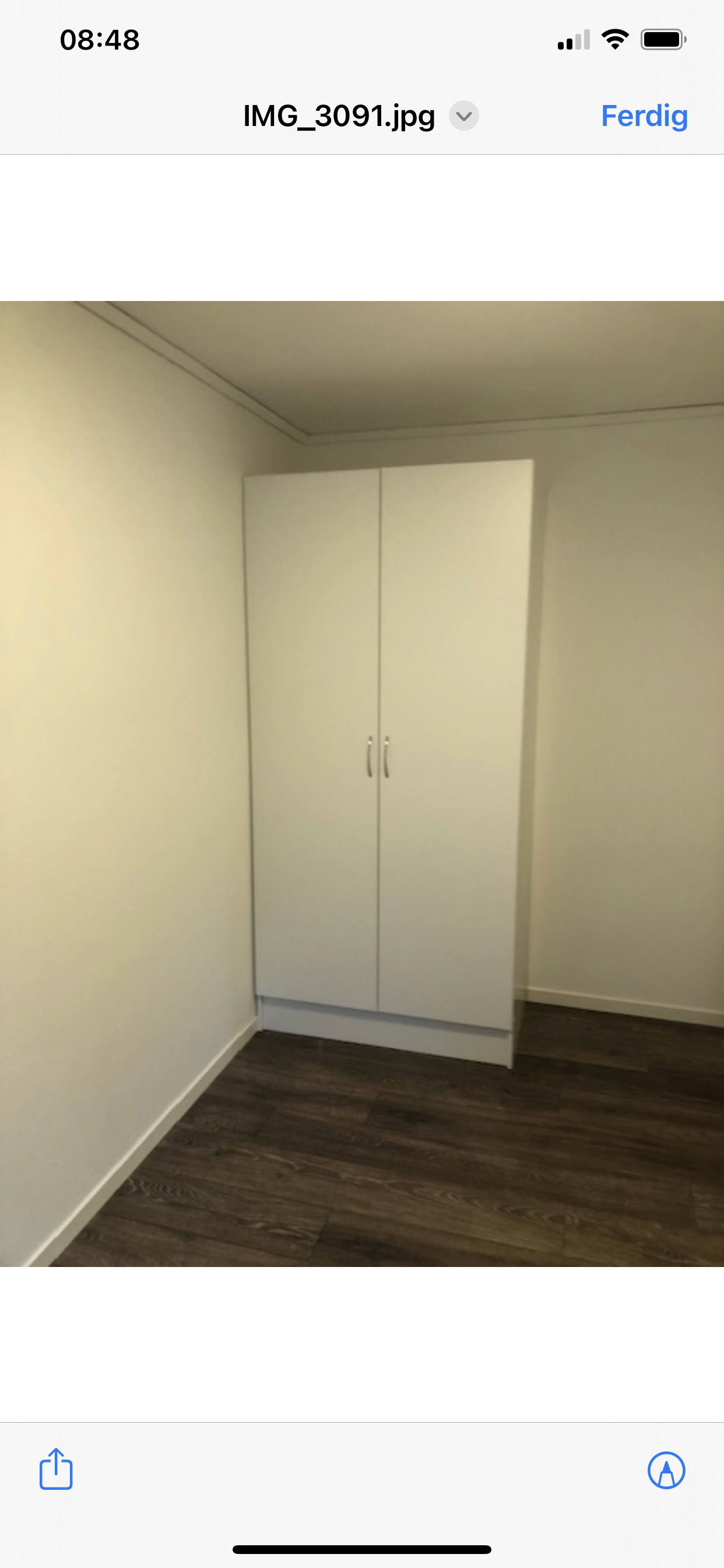 Fra rom «nr 4». Det vil også bli satt inn en kommode her. Alle rommene vil ha tilsvarende møblering Galleribilde