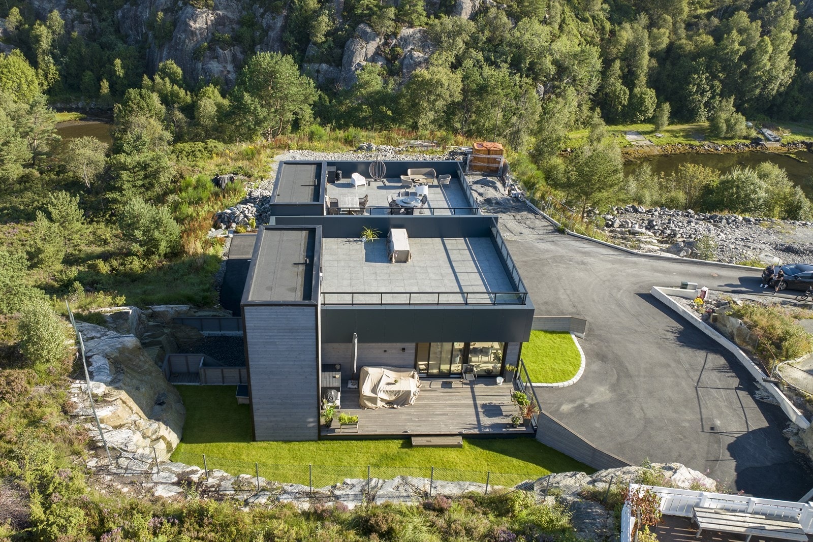 Boligene blir levert med en høy standard, samt vedlikeholdsvennlige materialer. Galleribilde