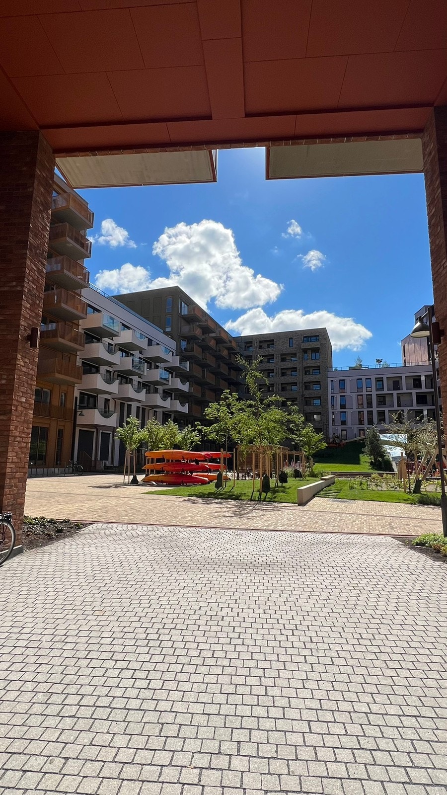 Bakgård Galleribilde