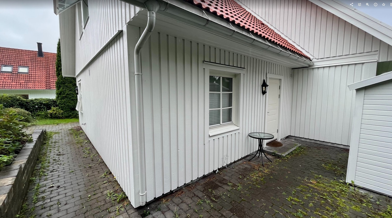 Egen inngang Galleribilde