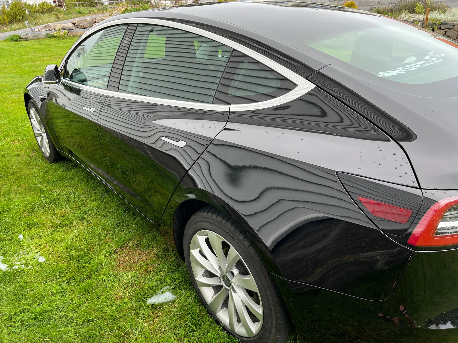 Tesla Model 3 1