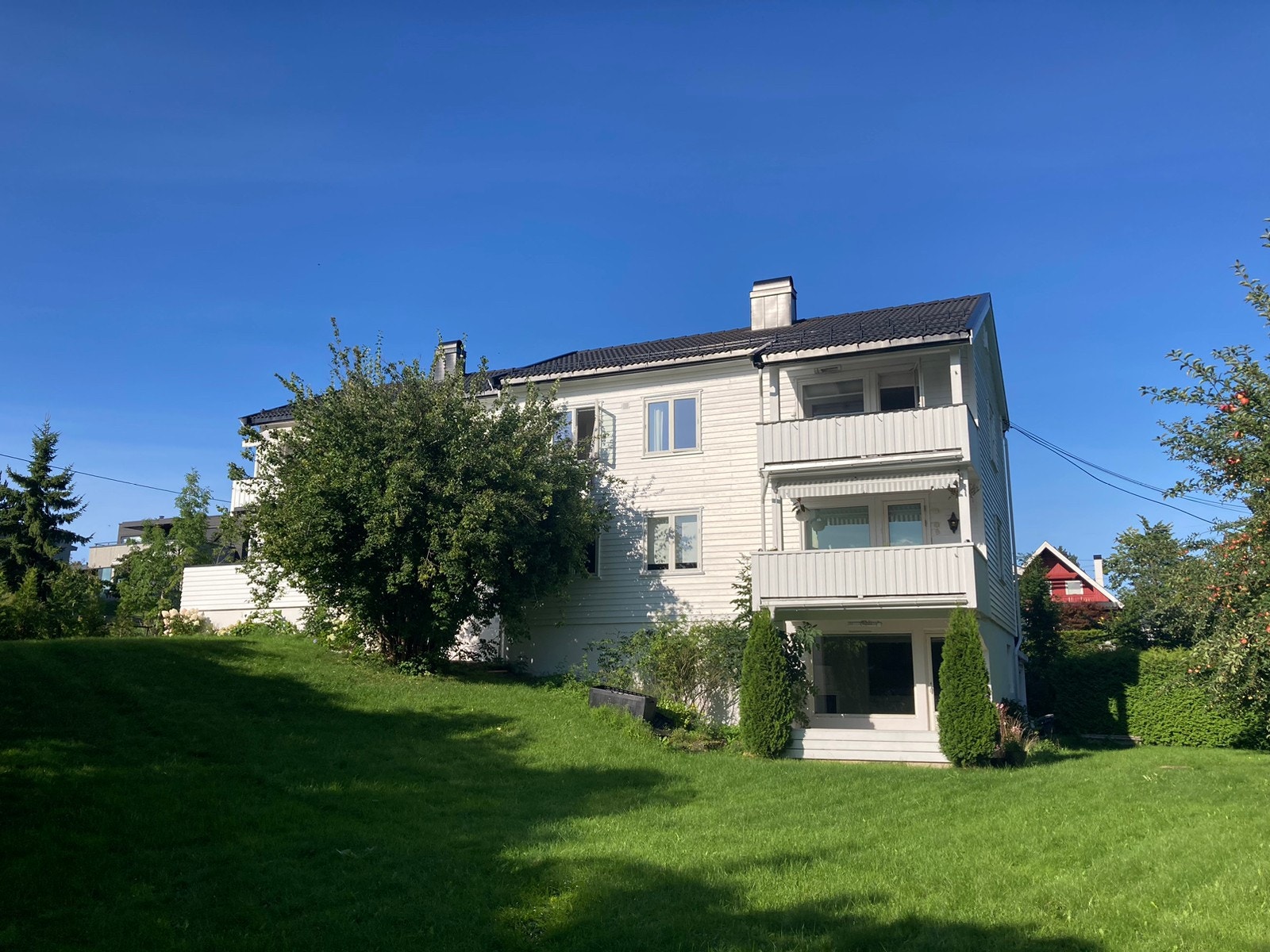 Min balkong er øverst:-) Galleribilde