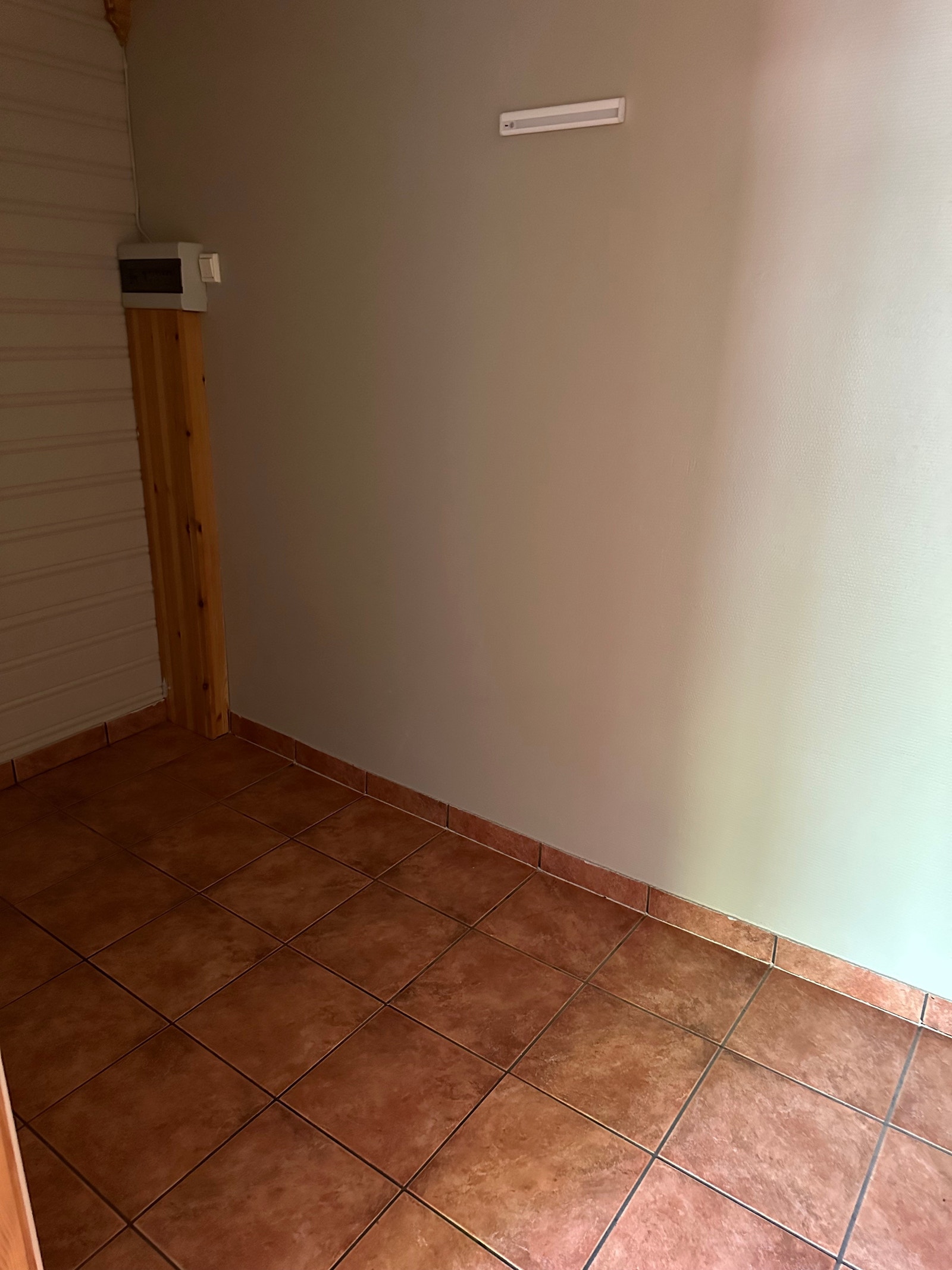 Bodrom inne, ca 8 m2 Galleribilde