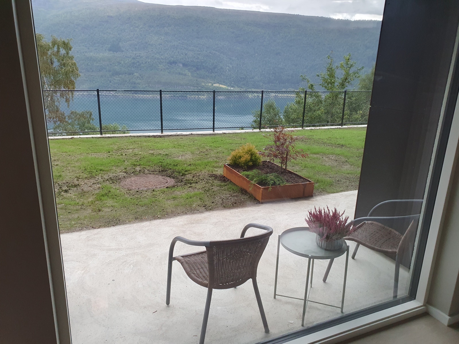 Uteplass Galleribilde