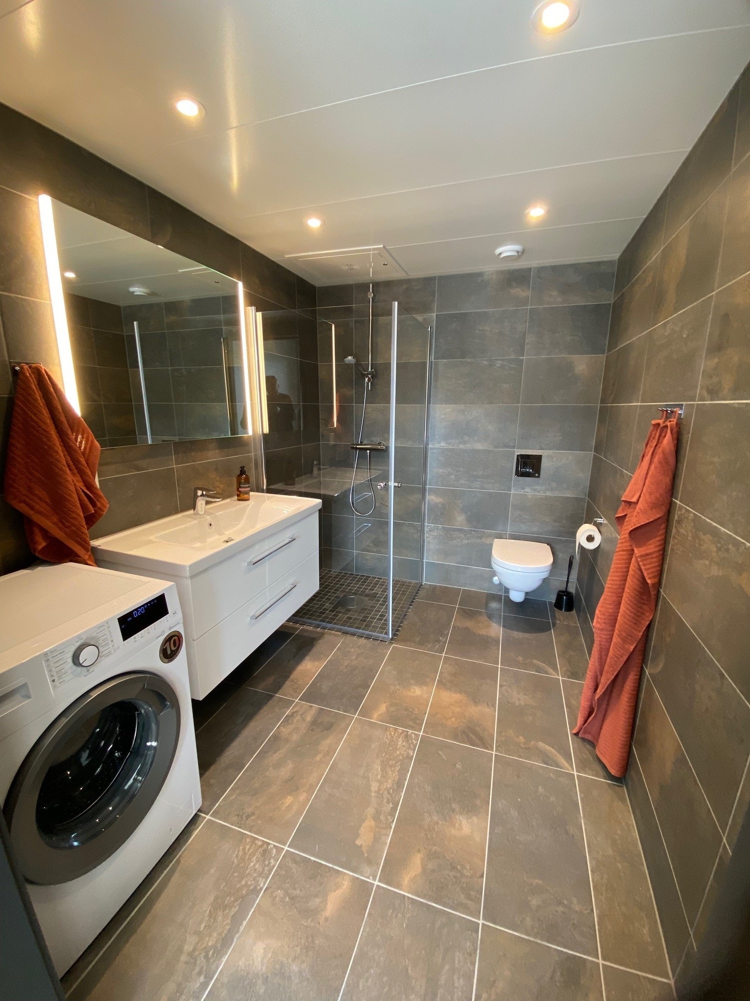 Bad 2 (Hovedsoverom) Galleribilde