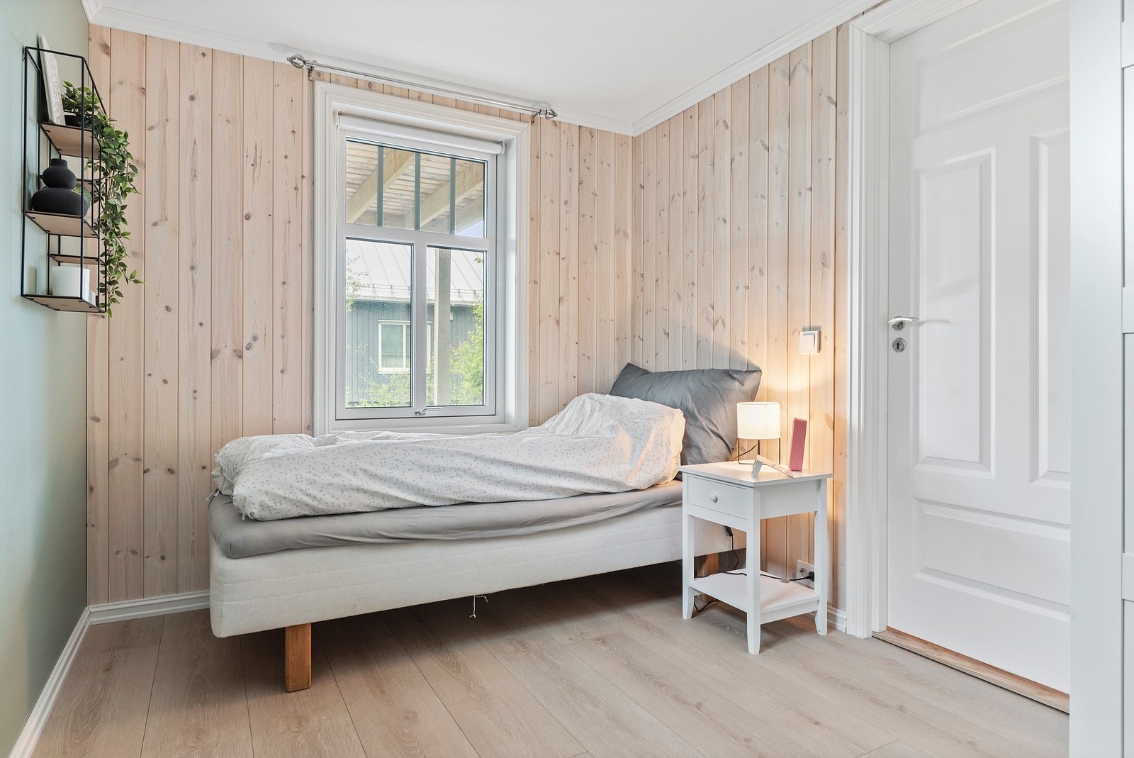 Soverom nede Galleribilde