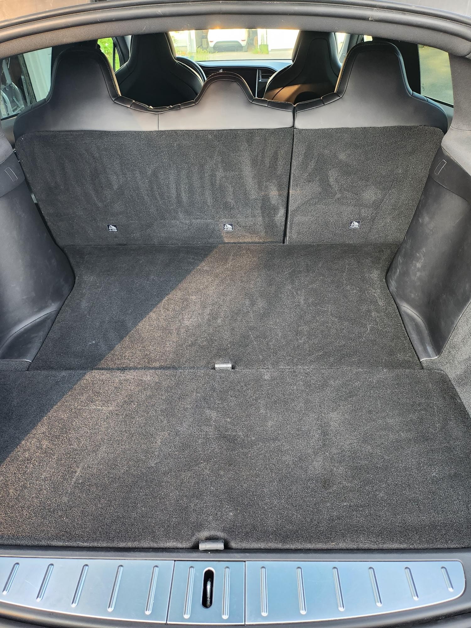 Tesla Model X 18