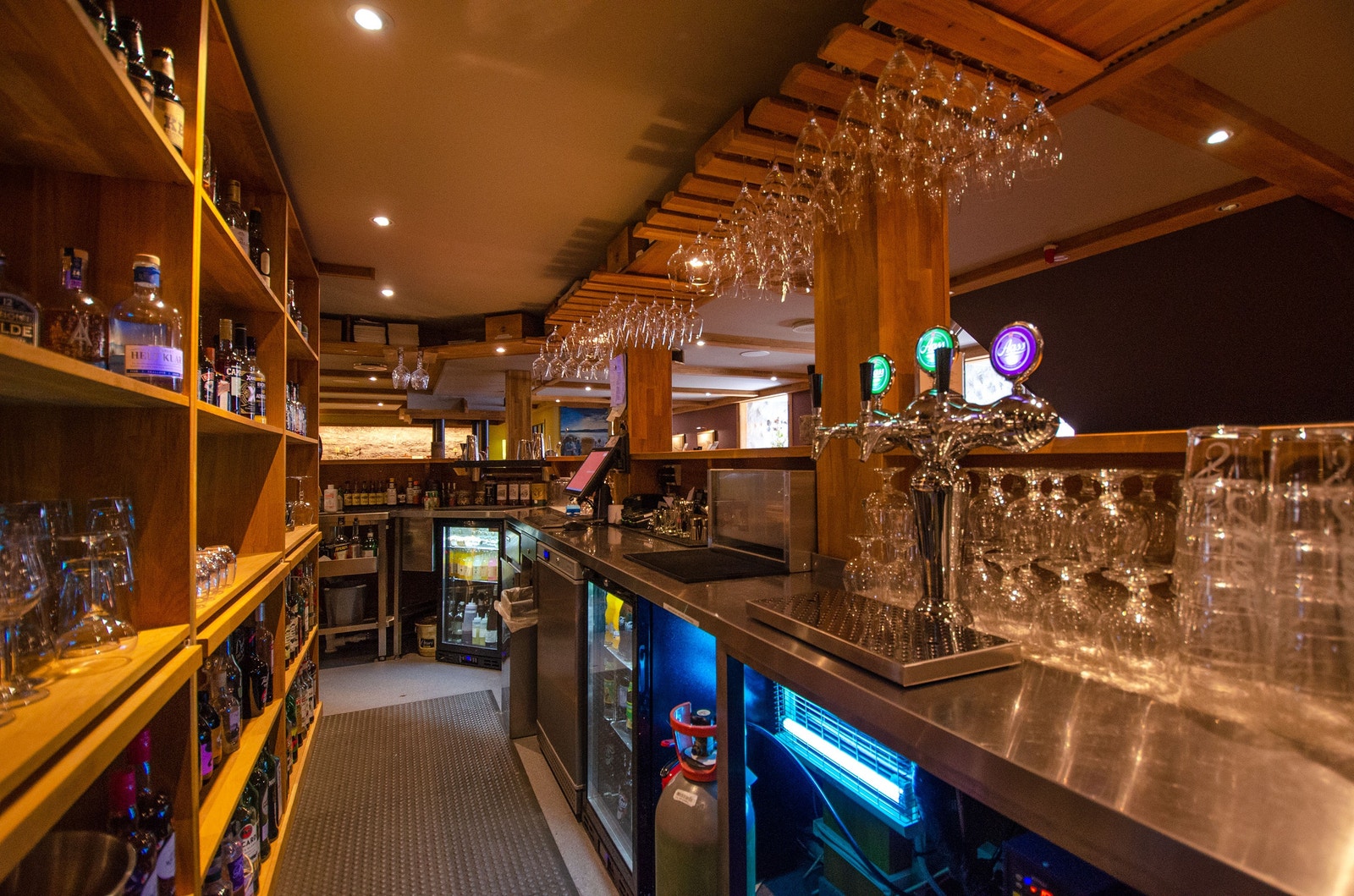 Vinbar Galleribilde
