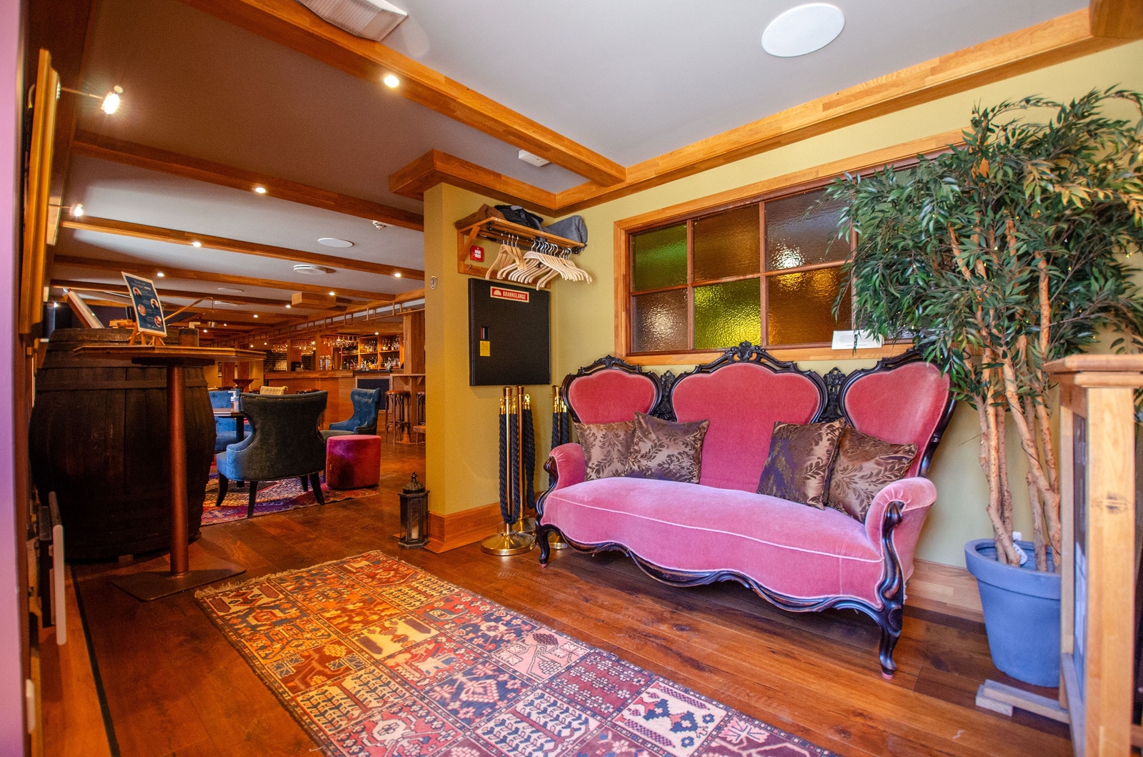 Vinbar Galleribilde