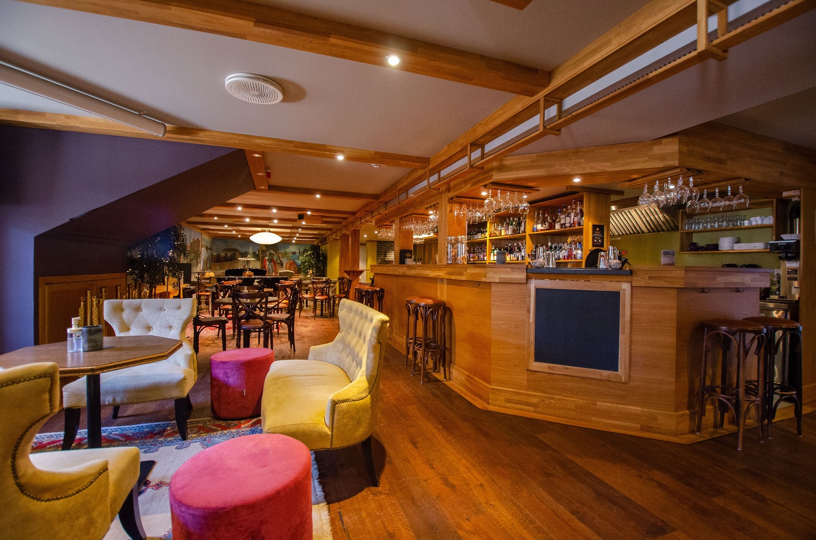 Vinbar Galleribilde