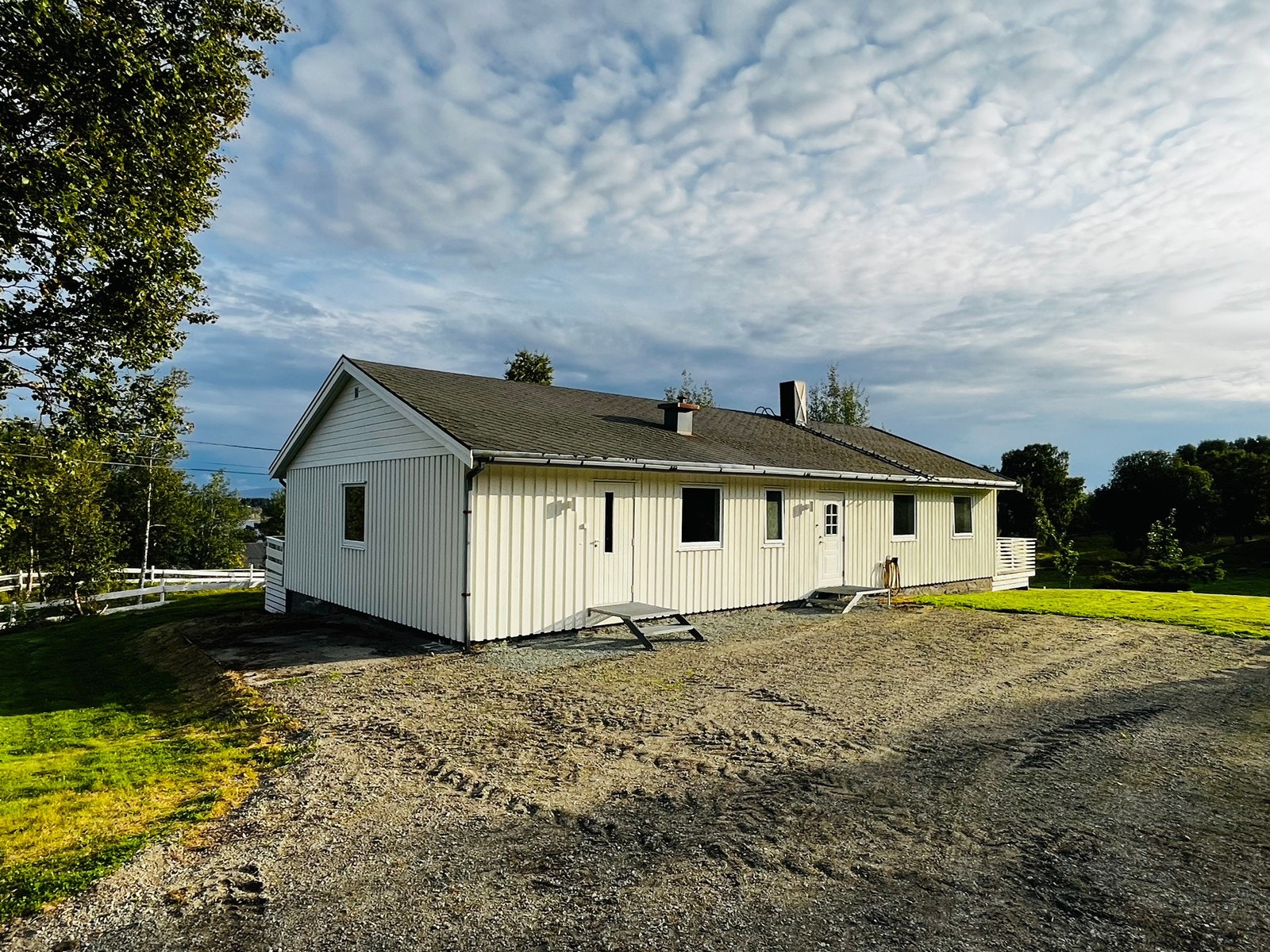 Huset har to innganger Galleribilde