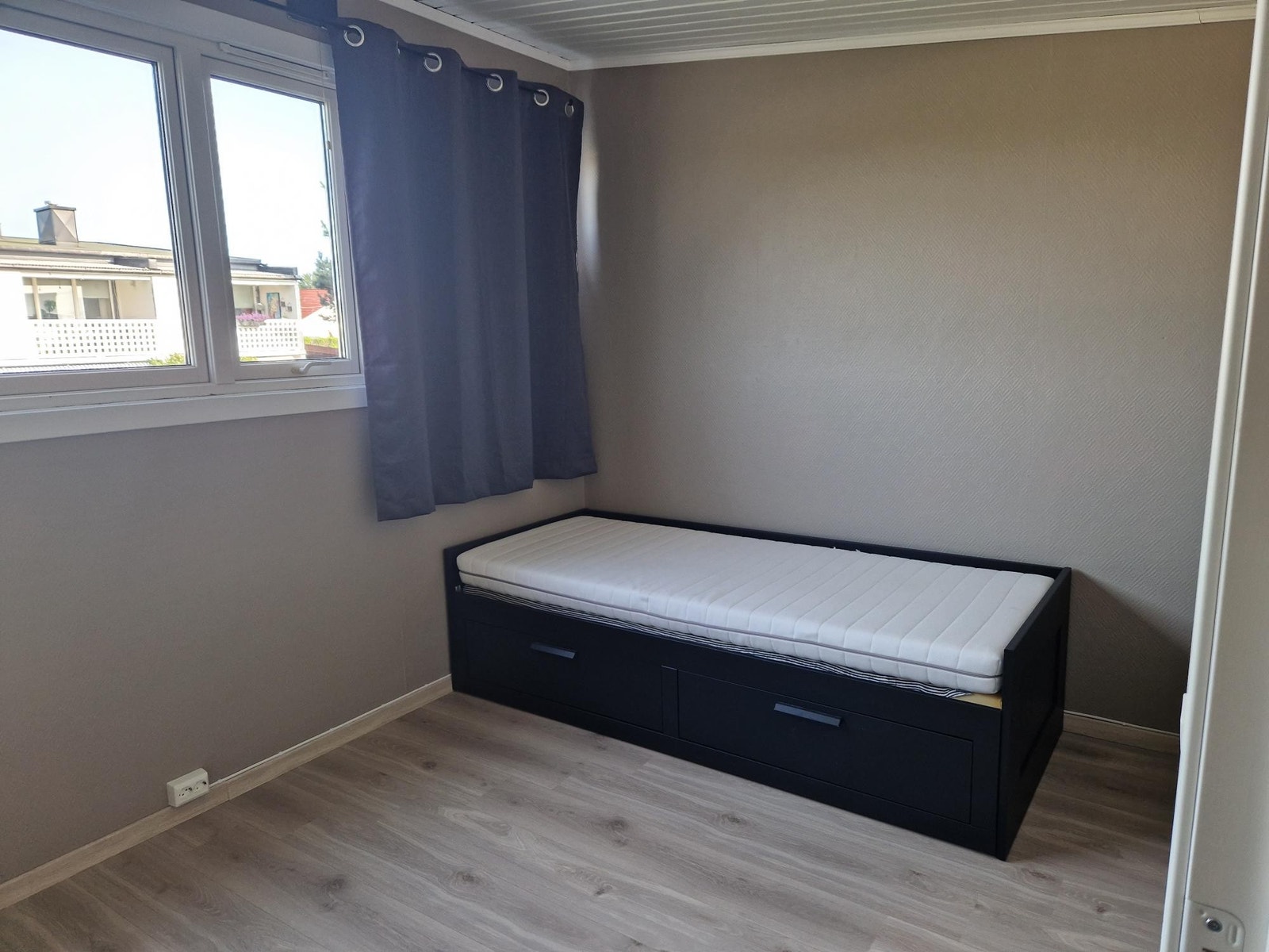 Soverom 2, seng følger ikke med. Galleribilde