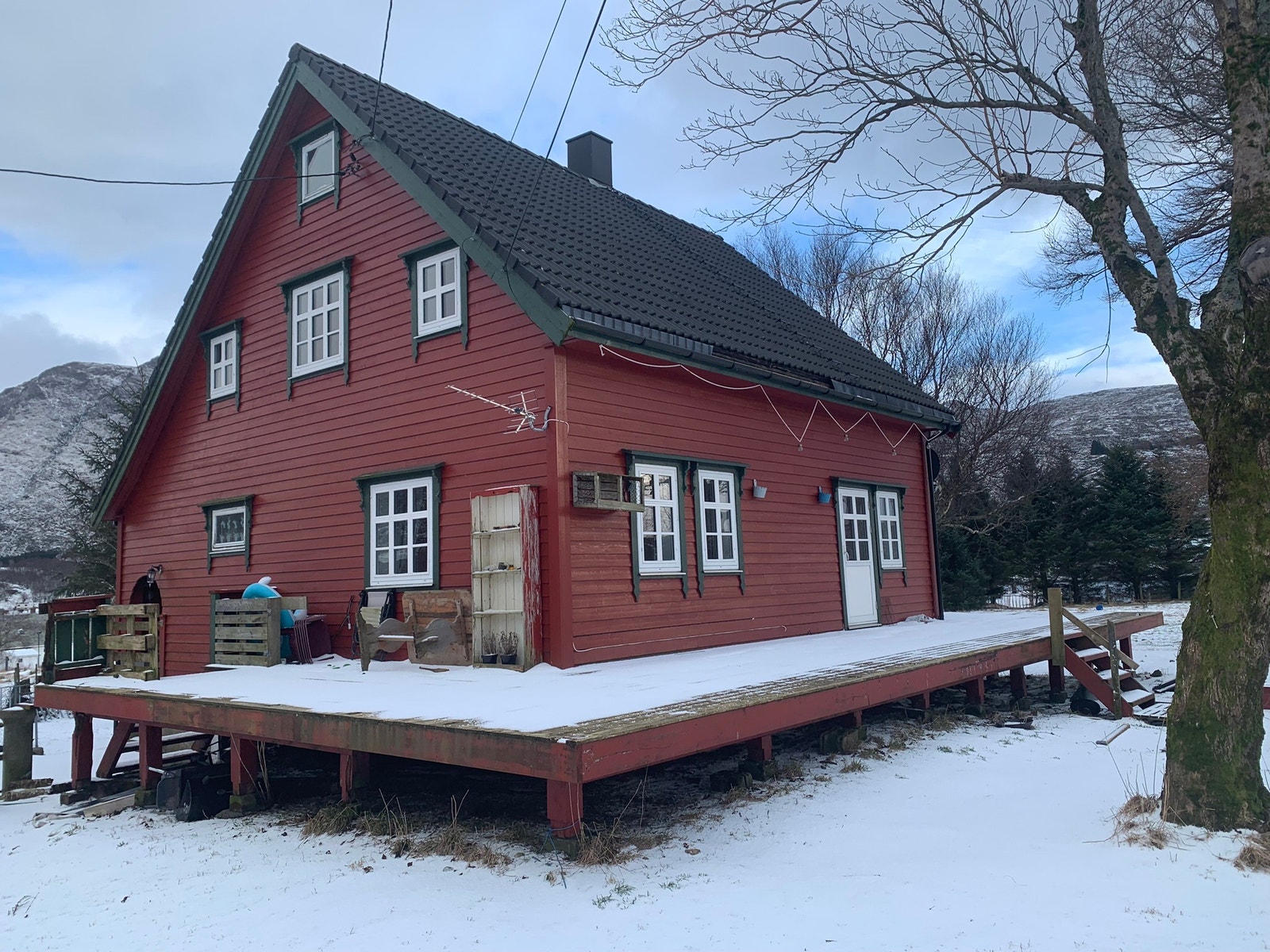 Vinterbilde, sett fra nord vest Galleribilde