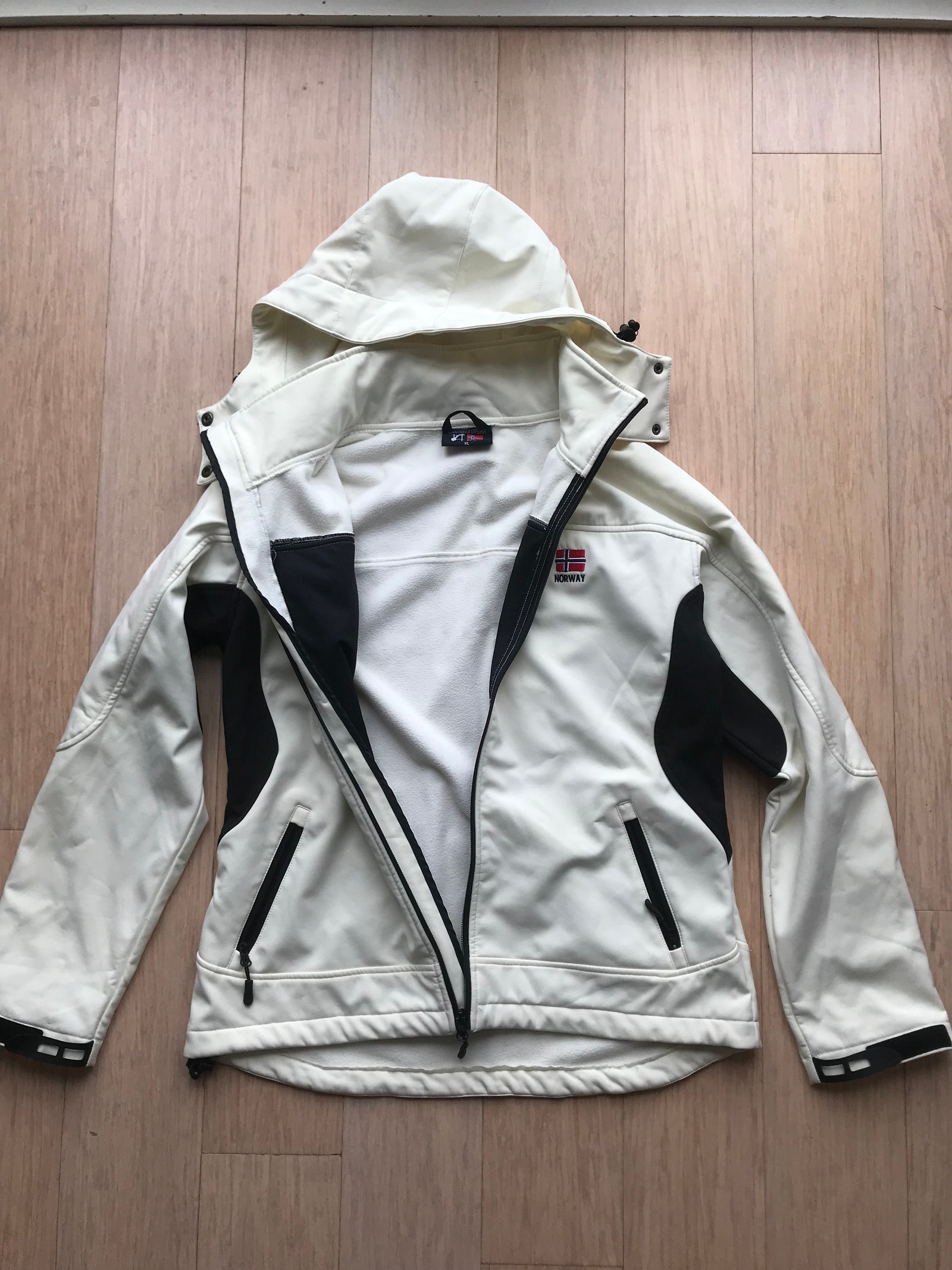 Down Jacket Scandinavian Explorer Softshell Jacket Scandinavian