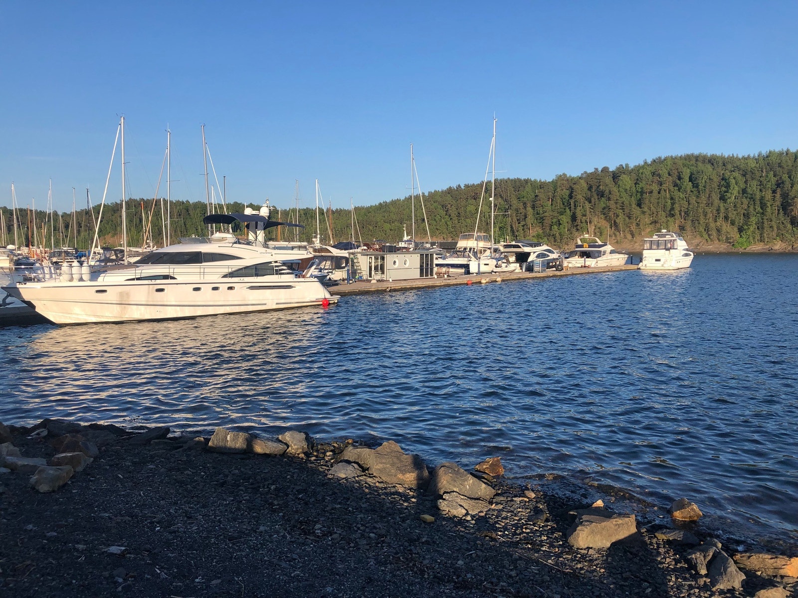 Her ser du bobåten, bilde tatt fra Maxbo. Galleribilde