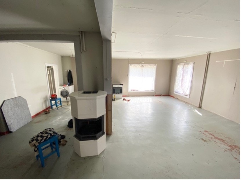 Stort rom i første etasje Galleribilde