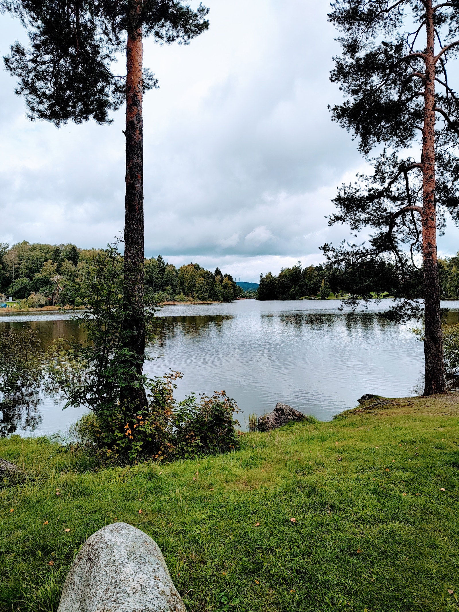 Langvannet 10 min å gå fra hybel. Galleribilde