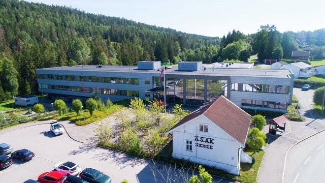 Asak skole Galleribilde