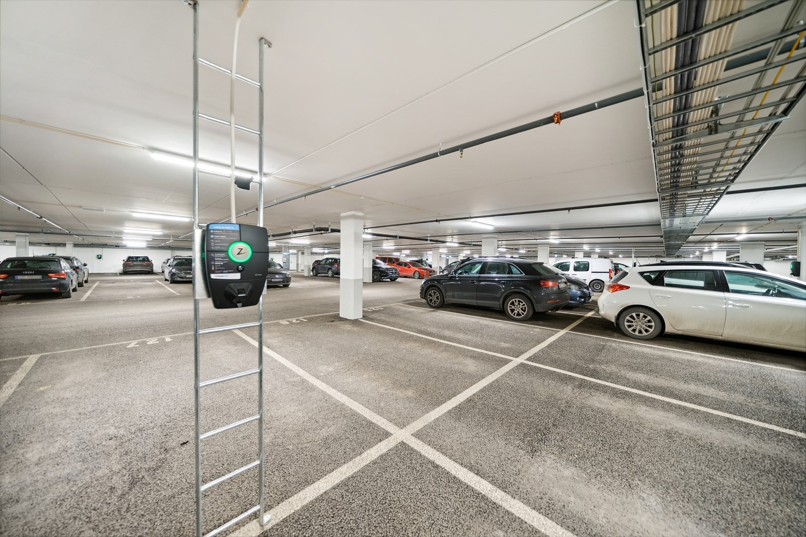 Det medfølger en garasjelass Galleribilde