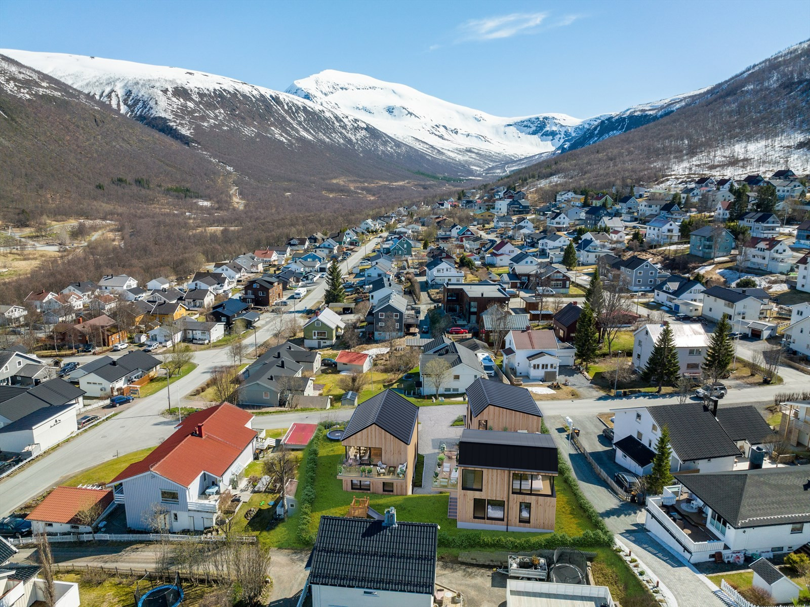 Boligene ligger sentralt plassert i Tromsdalen