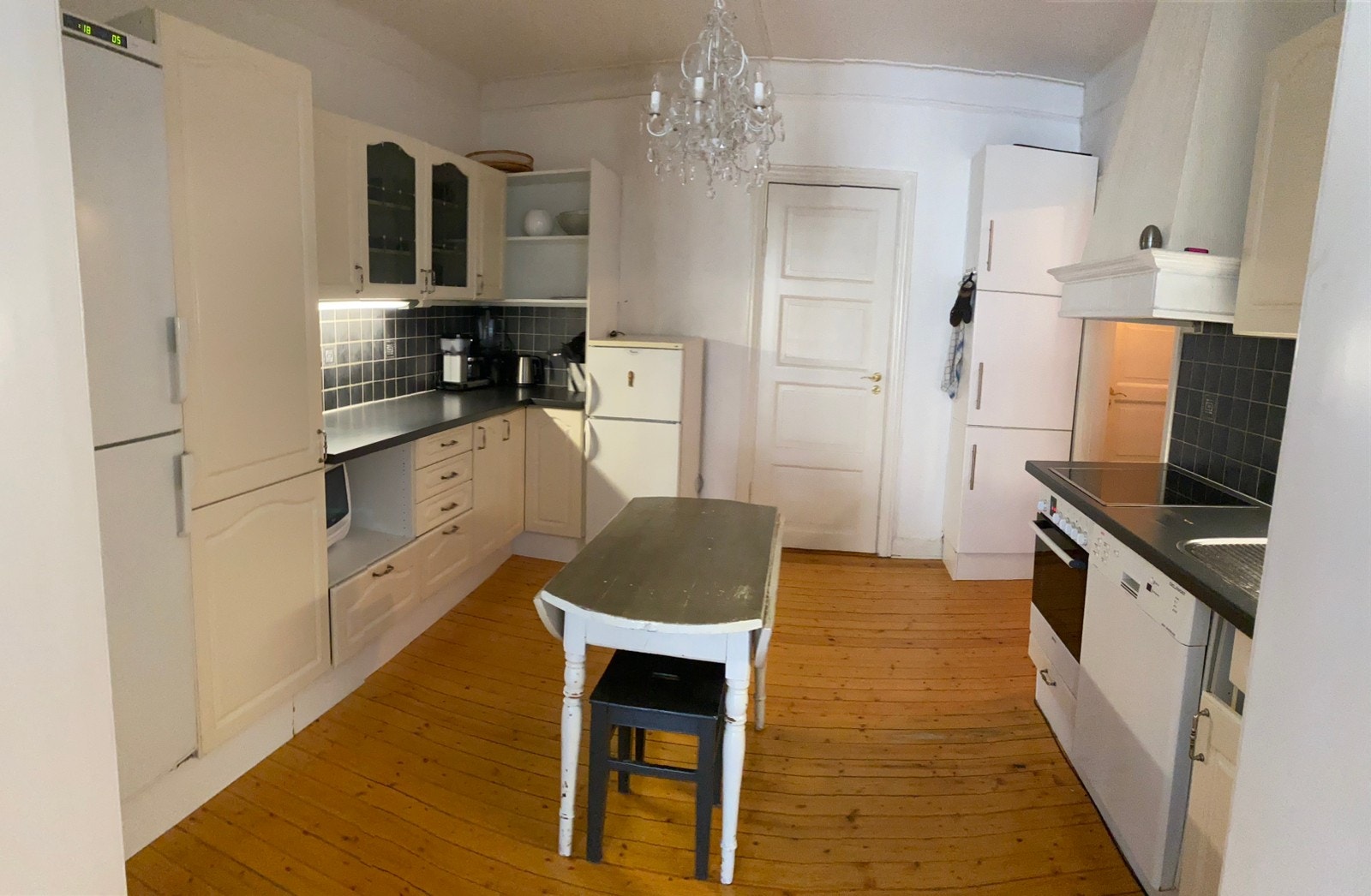 Godt med benkeplass Galleribilde