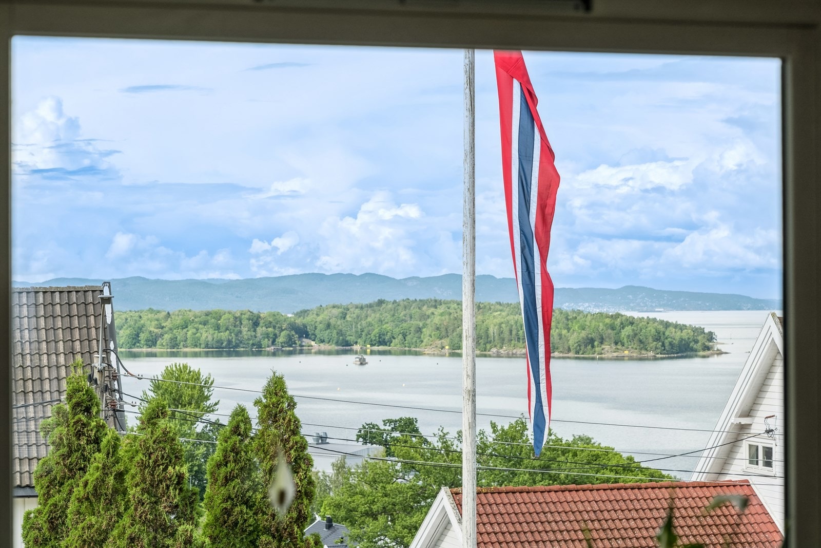 Herlige utsiktsforhold mot Oslofjorden! Galleribilde
