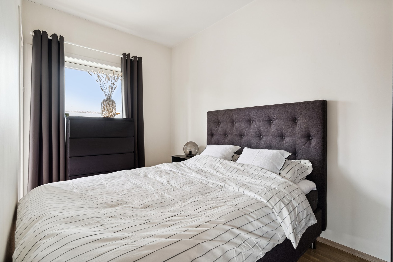 Soverom. Galleribilde