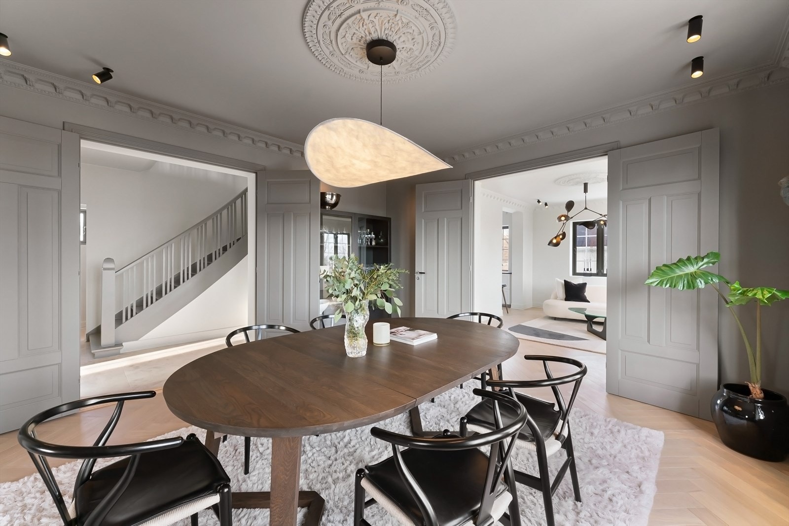 Lys og romslige stuer. Galleribilde