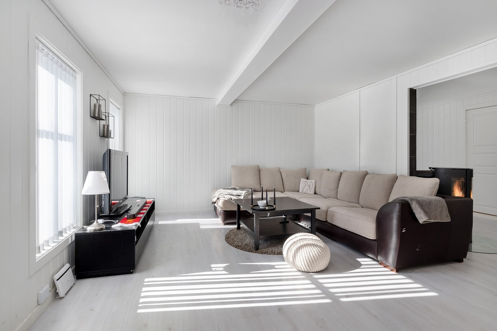 Stue hybelleilighet 1 etg. Galleribilde