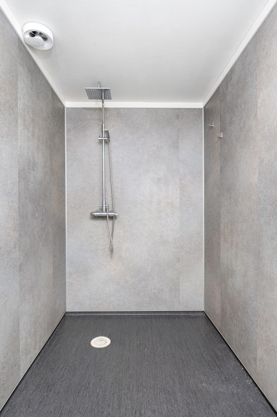 Bad hybelleilighet 1. etg. Galleribilde