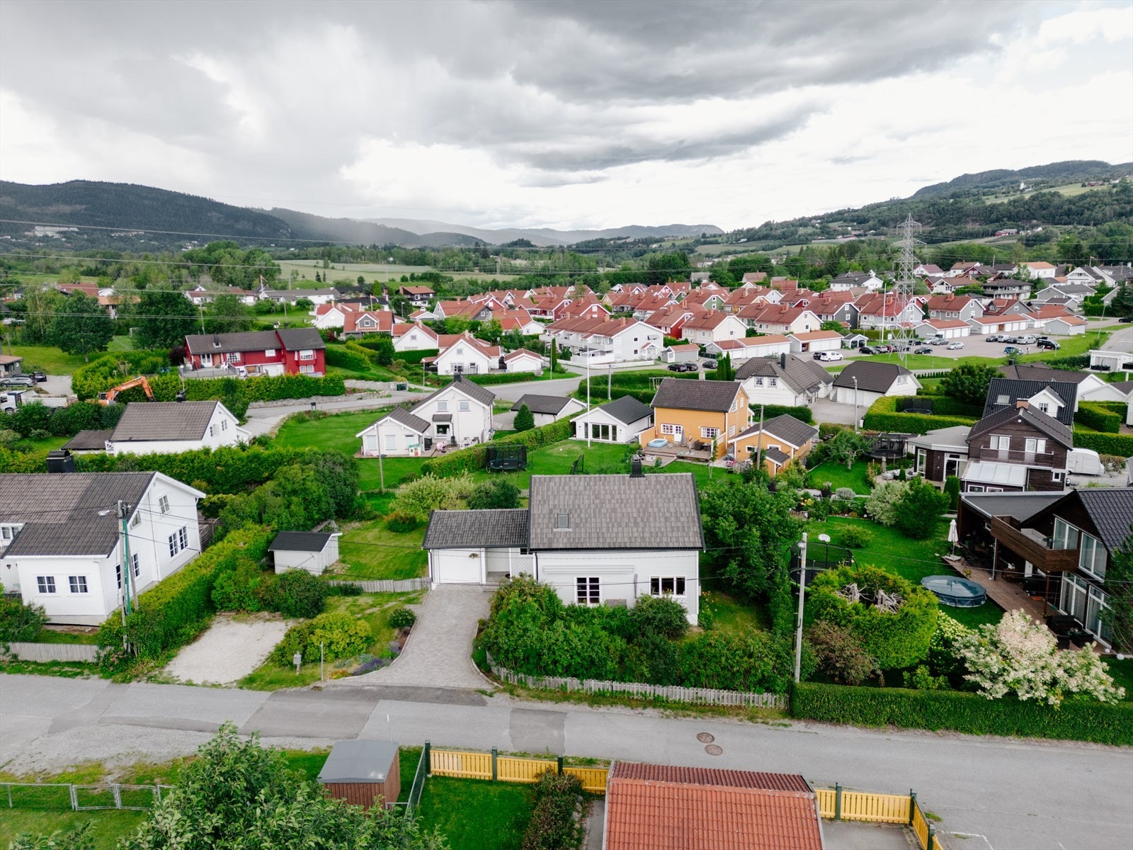 Eikenga er en blindvei med lite gjennomgangstrafikk. Galleribilde