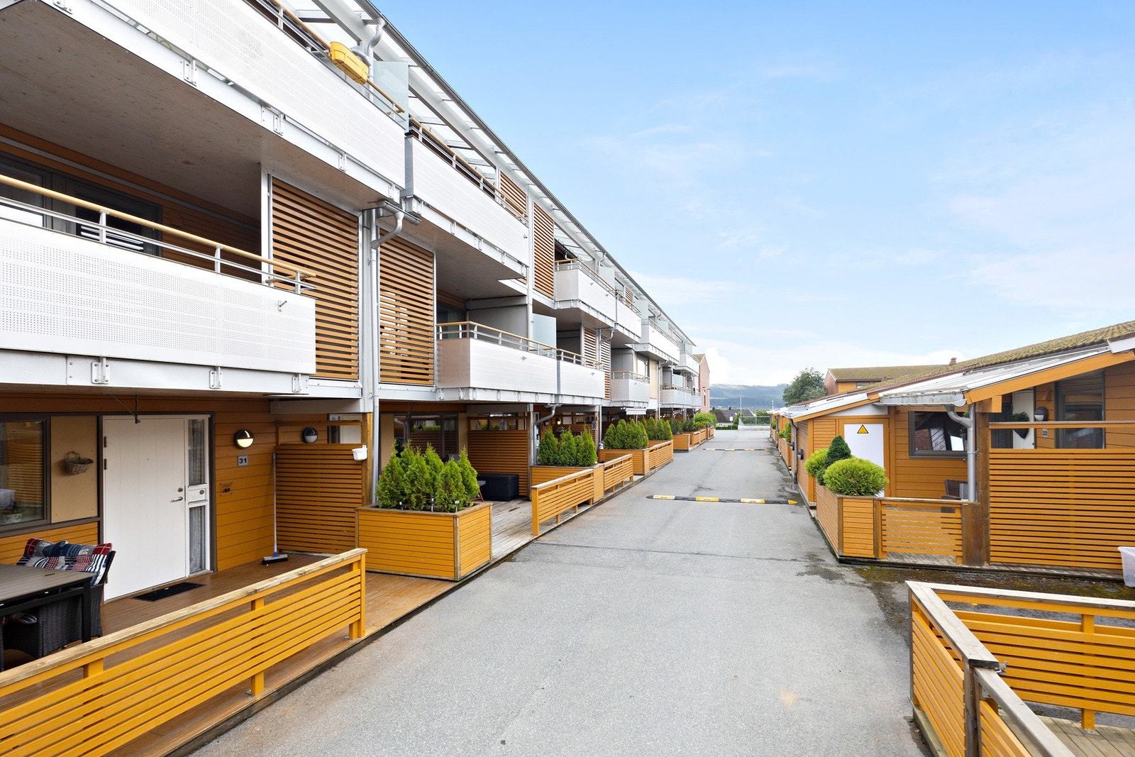 Boligen ligger i et rolig boligfelt. Galleribilde