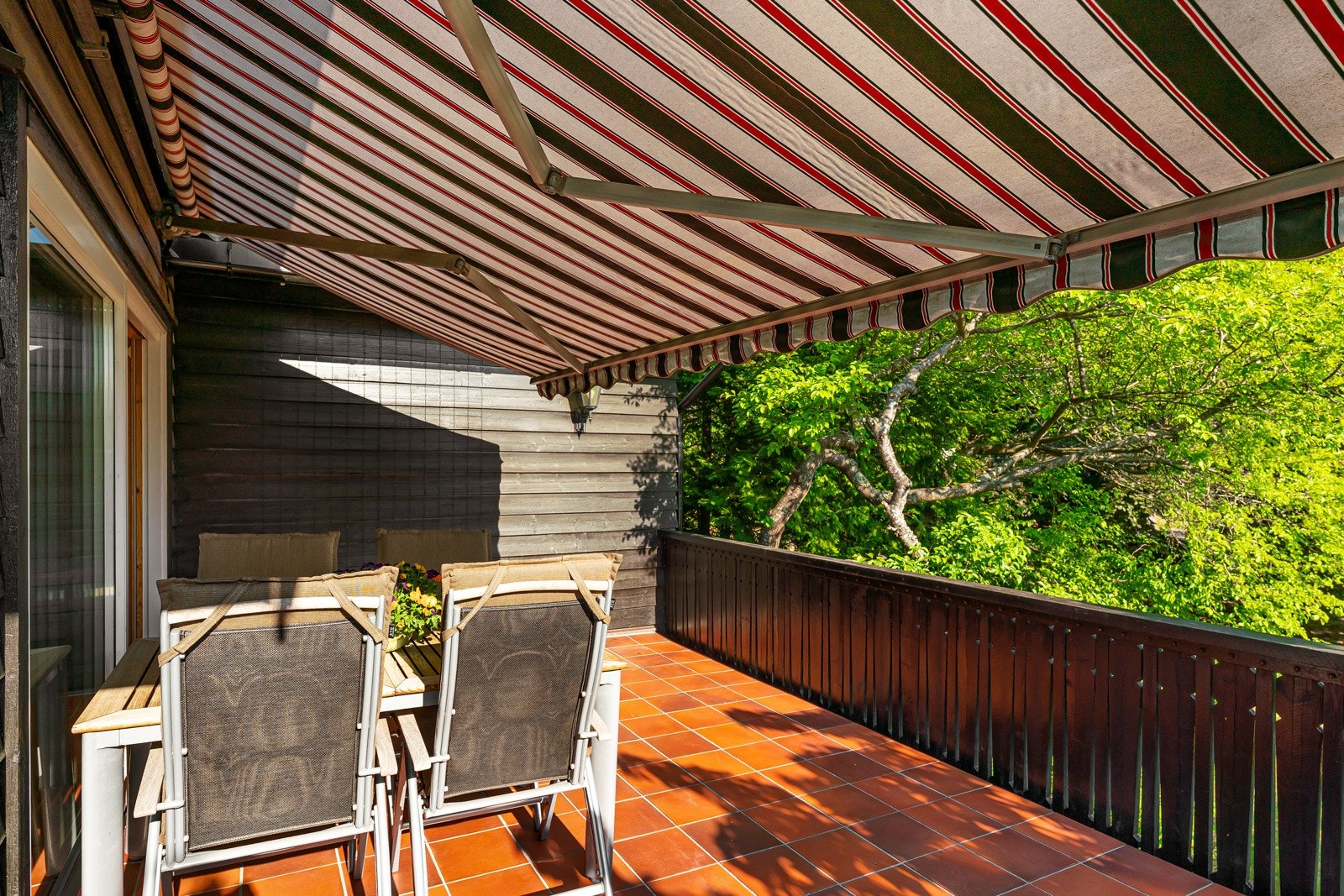 Markiser for solskjerming Galleribilde