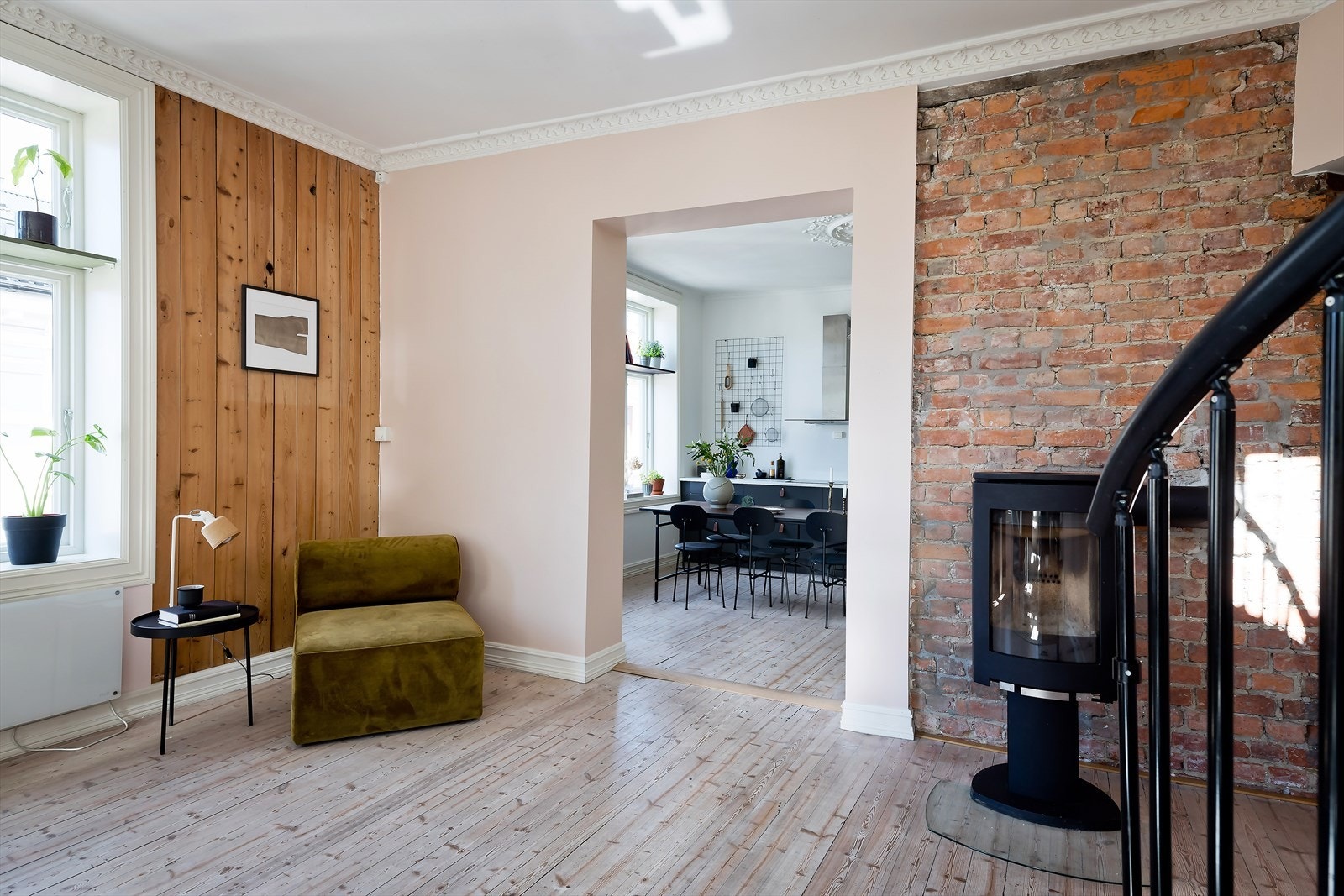 Pen stukkatur i himlingen Galleribilde