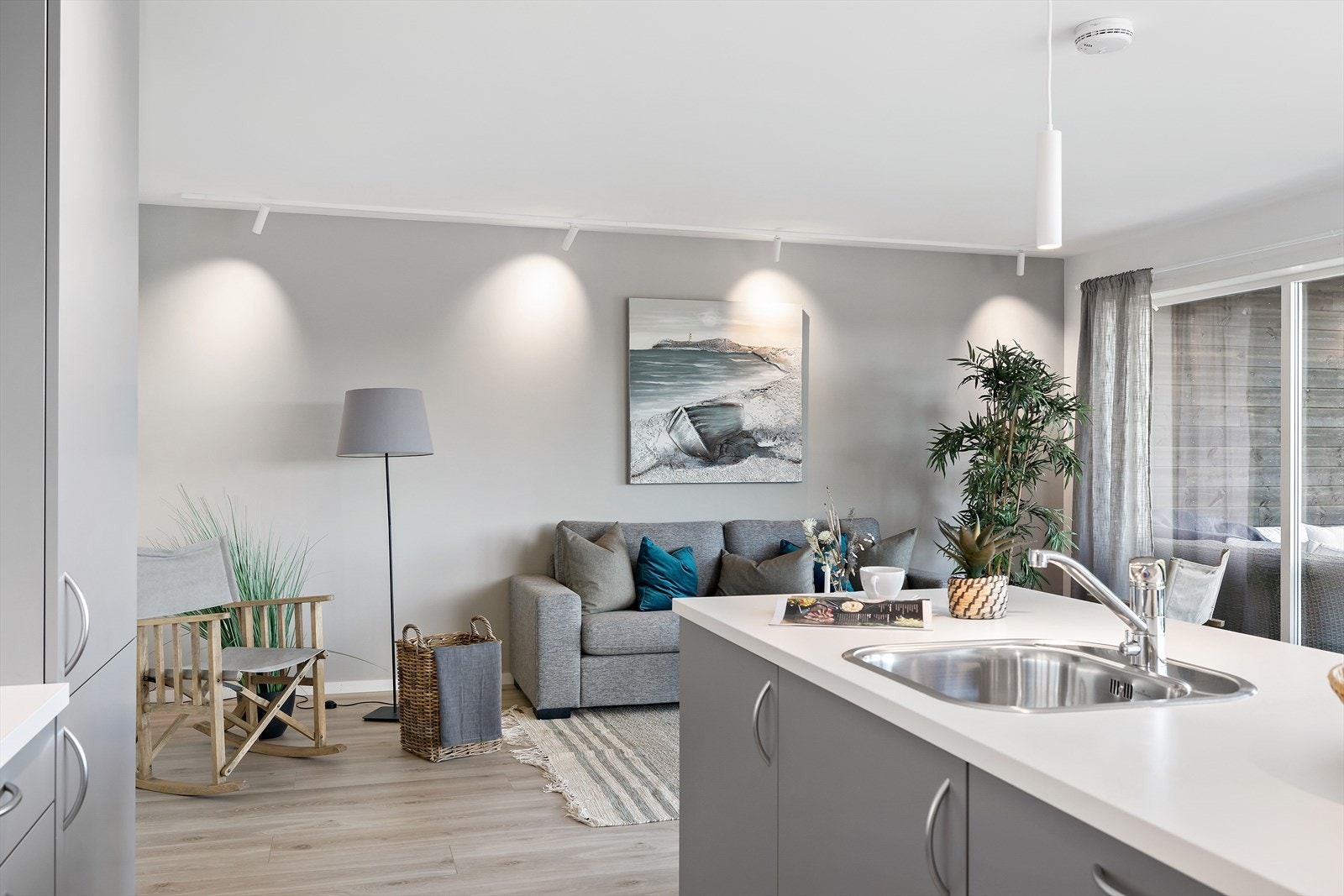 Stuen har flere møbleringsmuligheter. Galleribilde