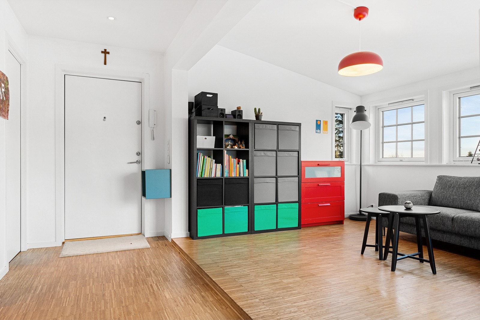 Moderne peisovn som byr på ekstra hygge og varmer godt. Galleribilde