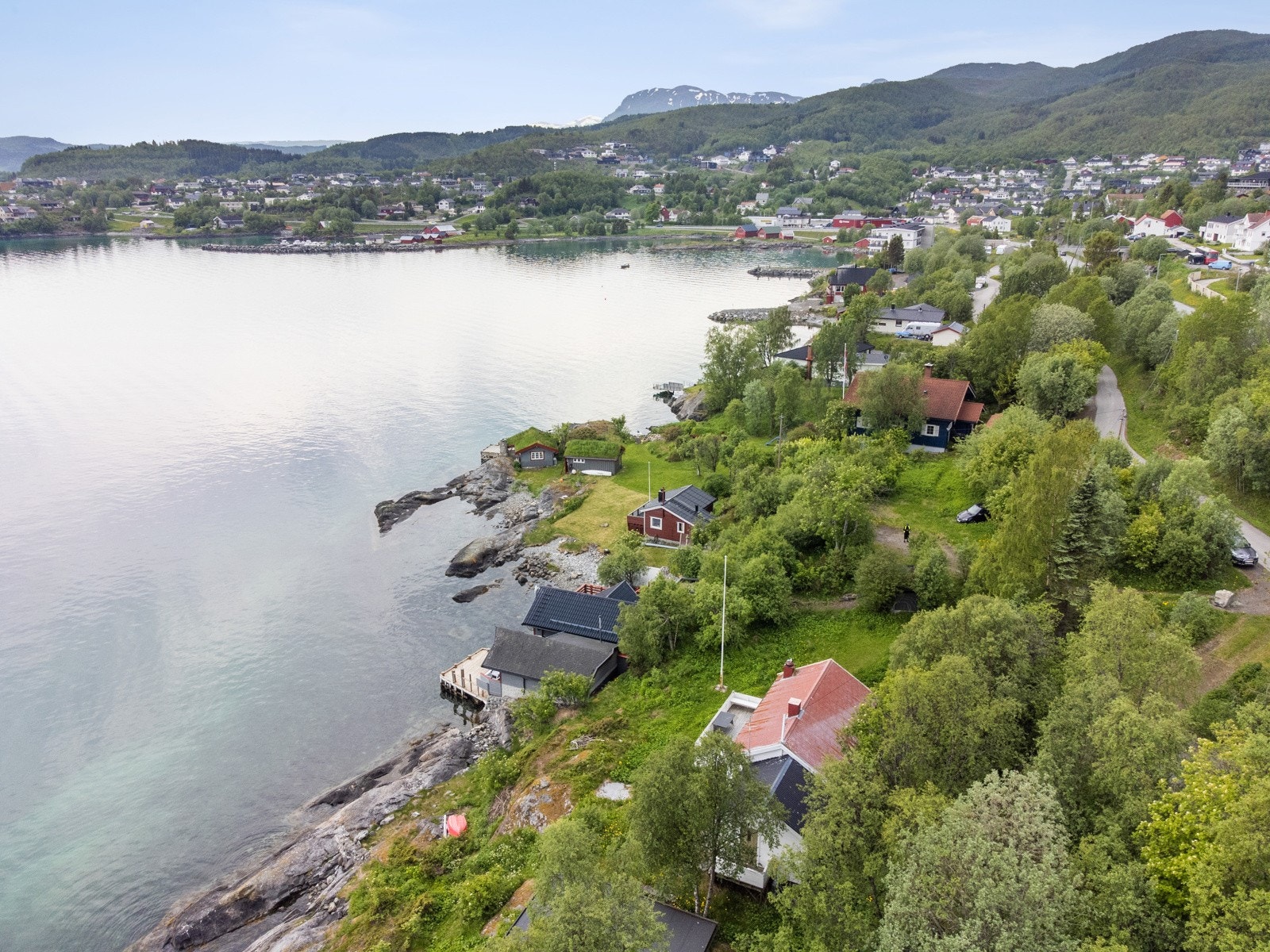 - Galleribilde