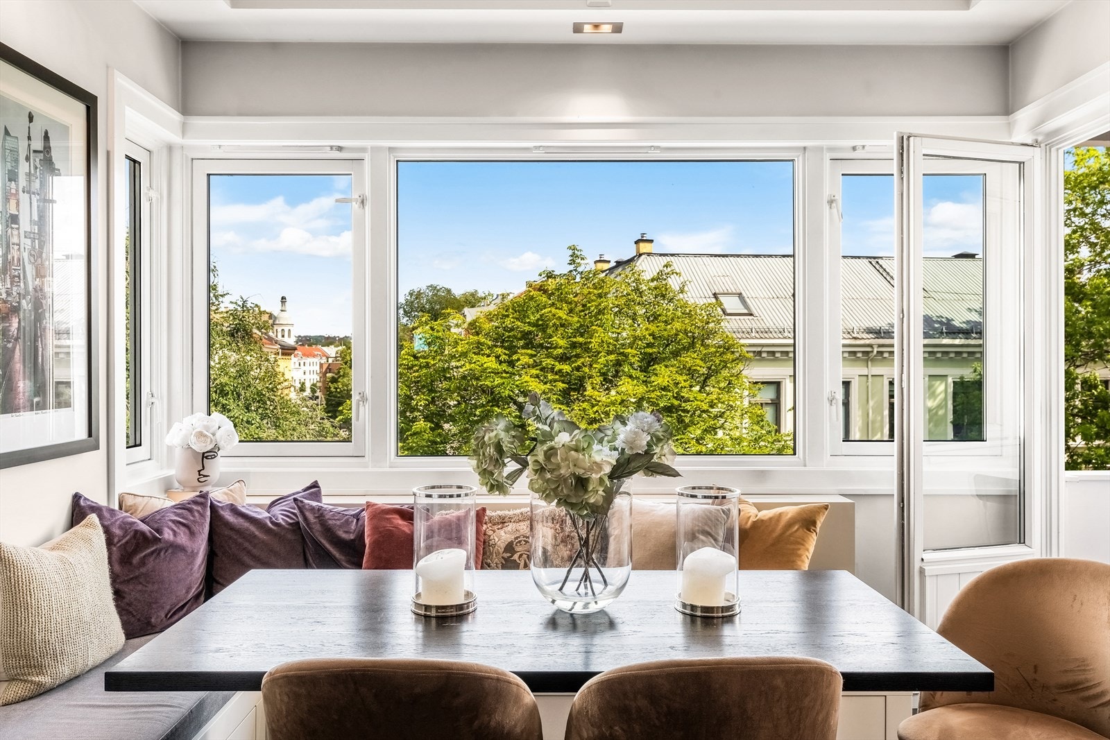 Flott utsikt fra spisestue. Galleribilde