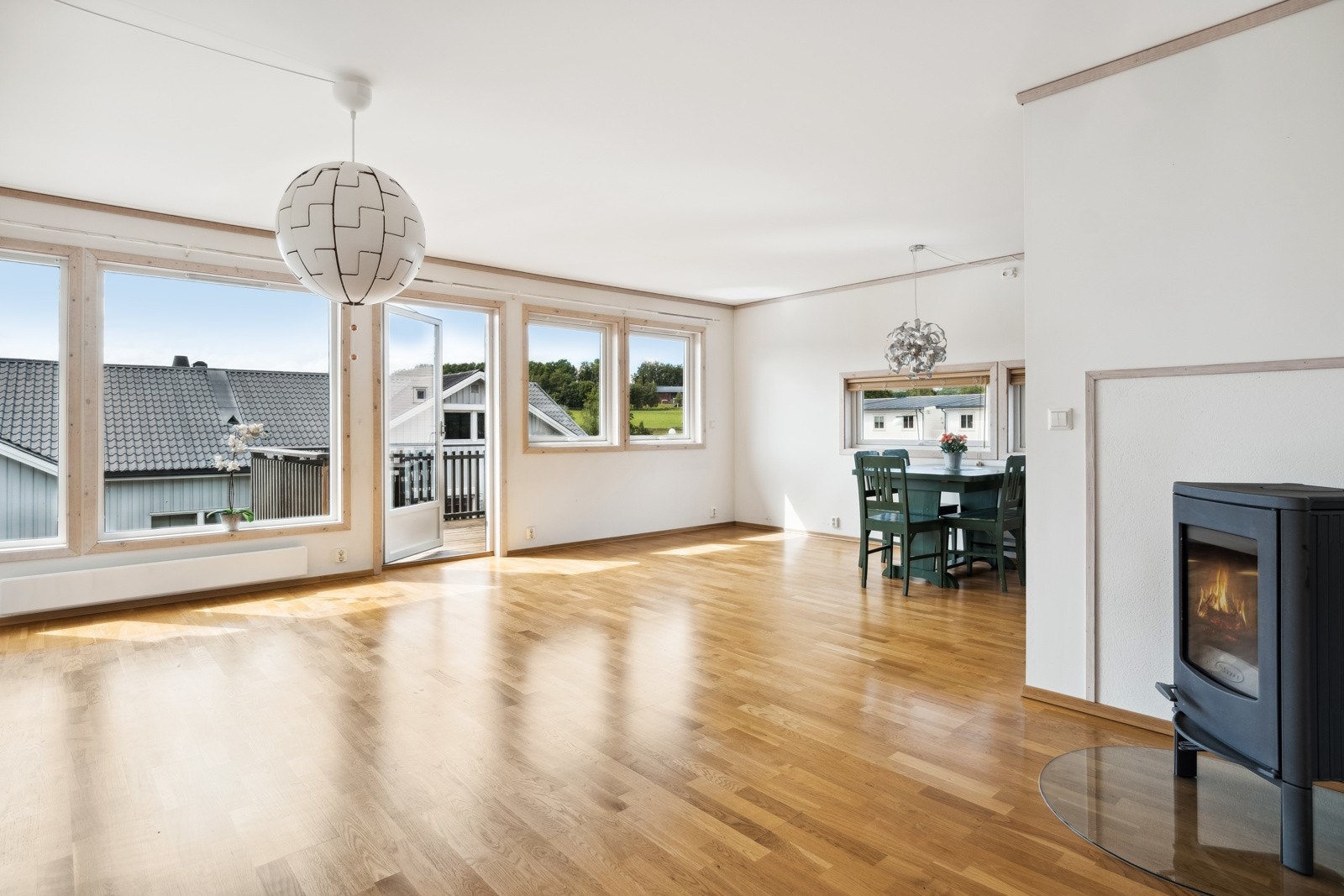 Stor stue på hele 31 kvm. Galleribilde