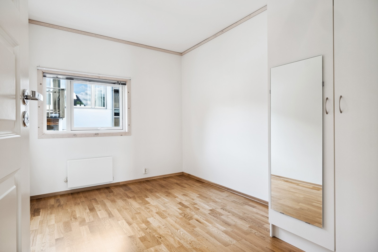 Leiligheten har to gode soverom på hhv 12 m² og 8 m². Galleribilde