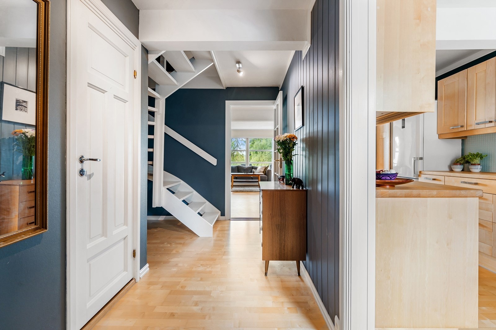 Malt i en tidsriktig farge Galleribilde