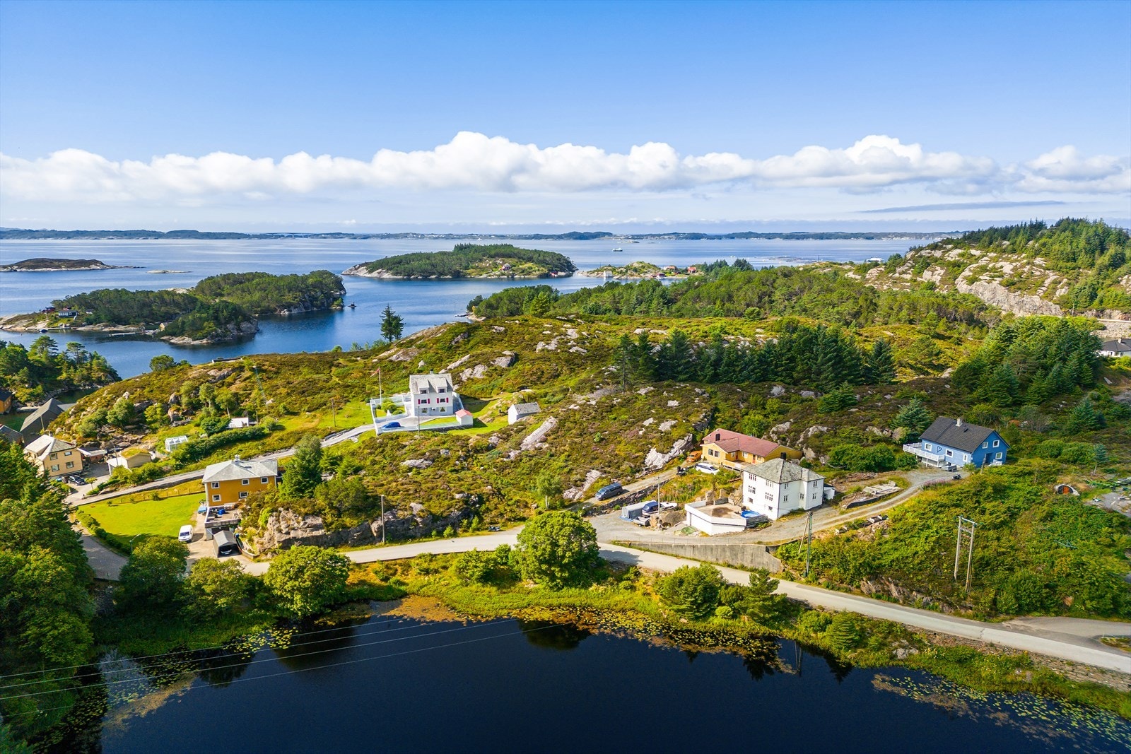 Tomten er på 1650 kvm. Galleribilde